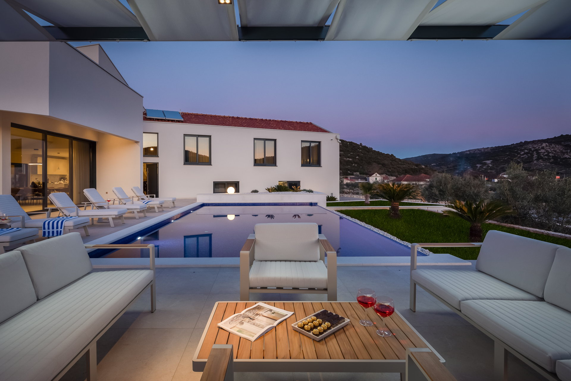 Villa Blue Hacienda with Pool