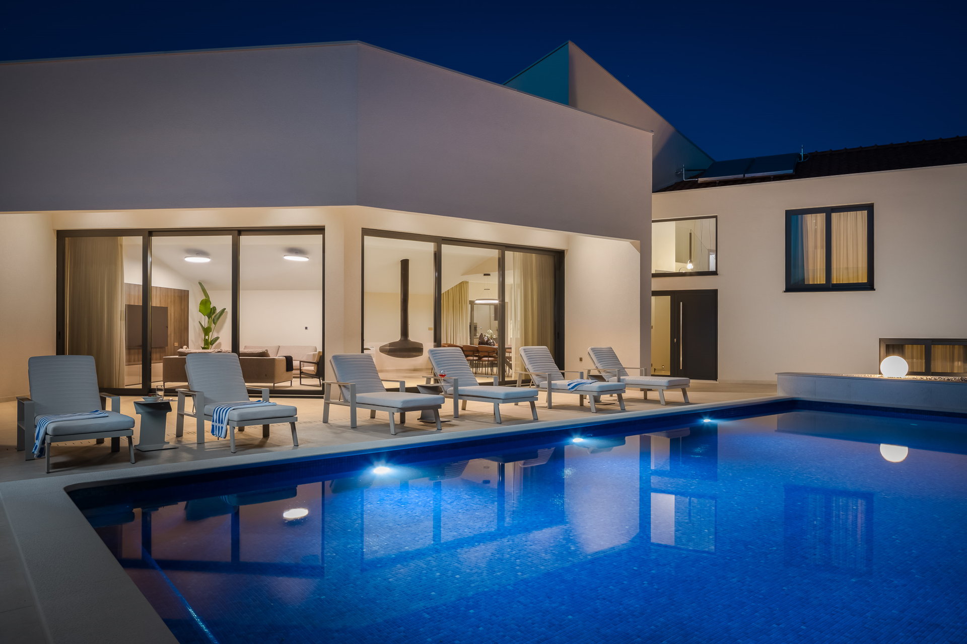 Villa Blue Hacienda with Pool