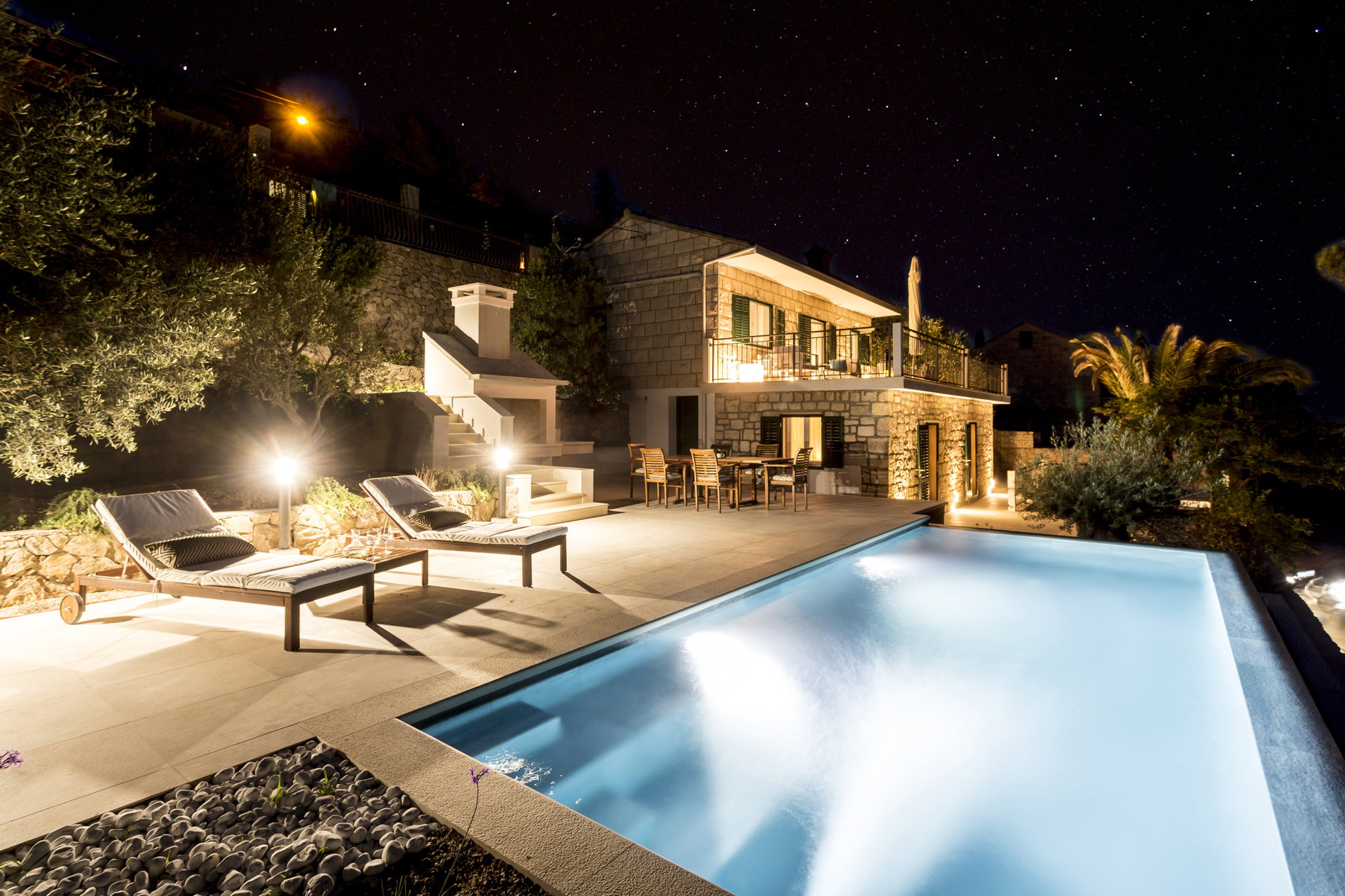 Villa Brazza with Infinity Pool