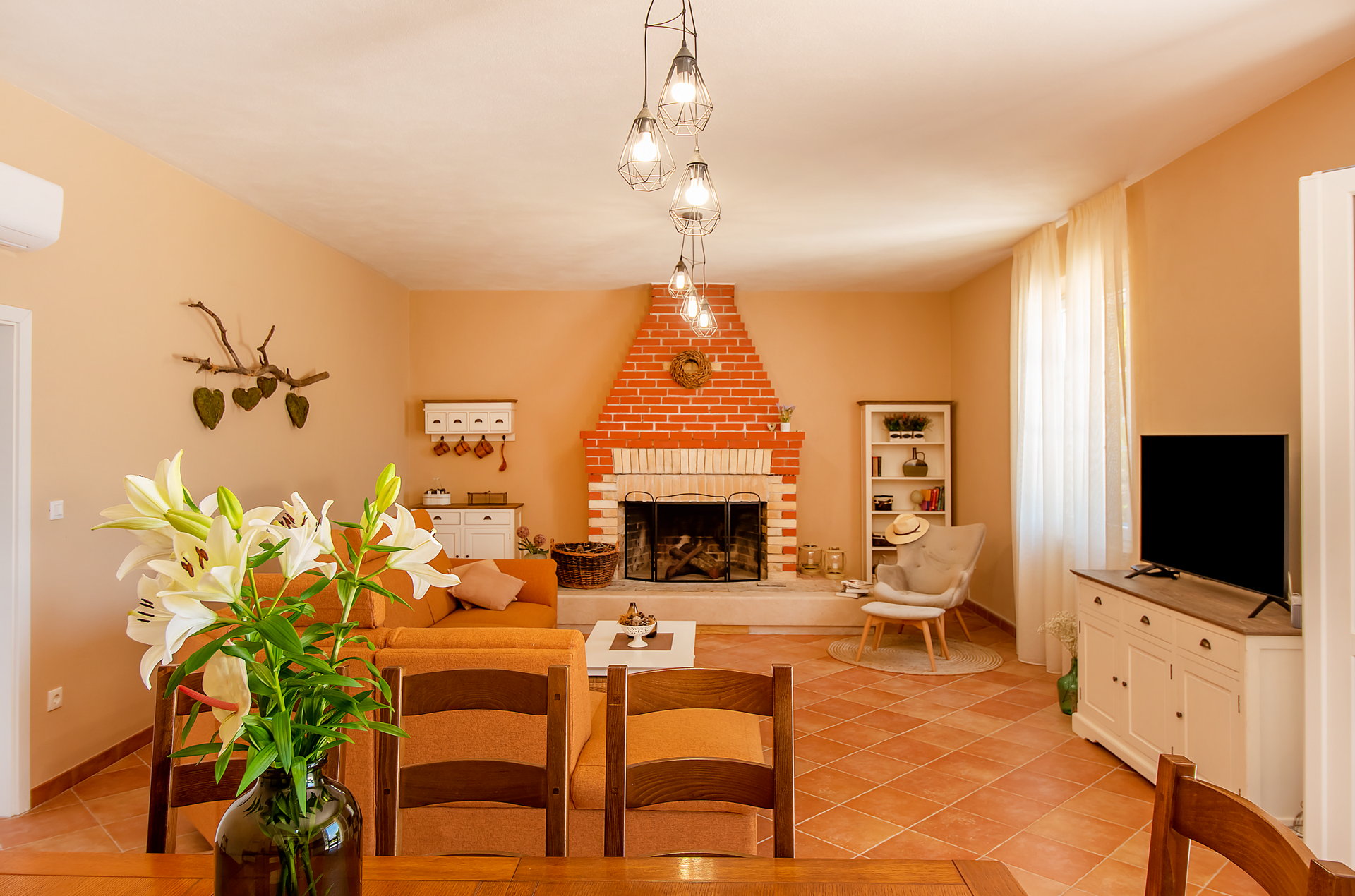 Luxury Villa Aerius with Pool