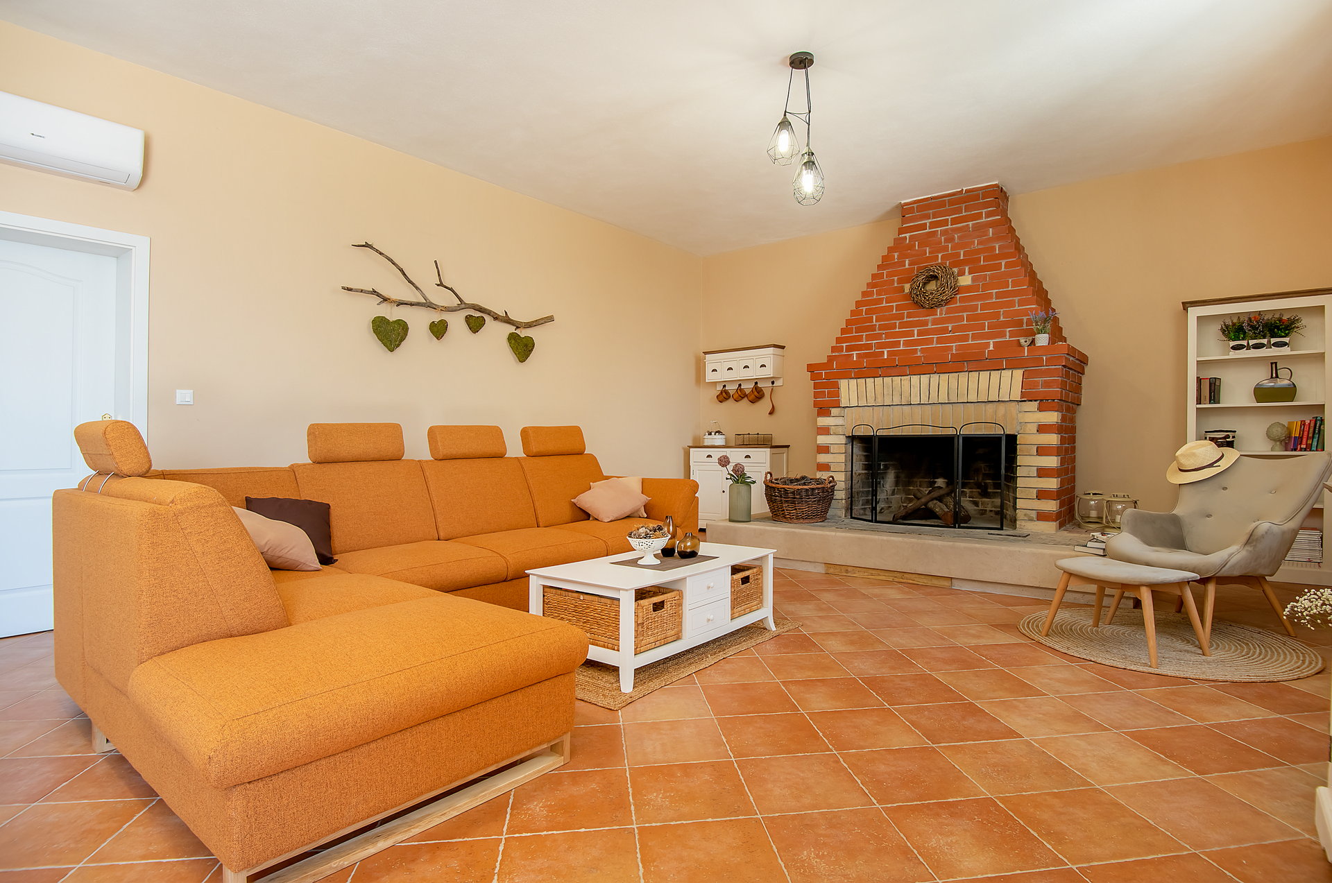 Luxury Villa Aerius with Pool