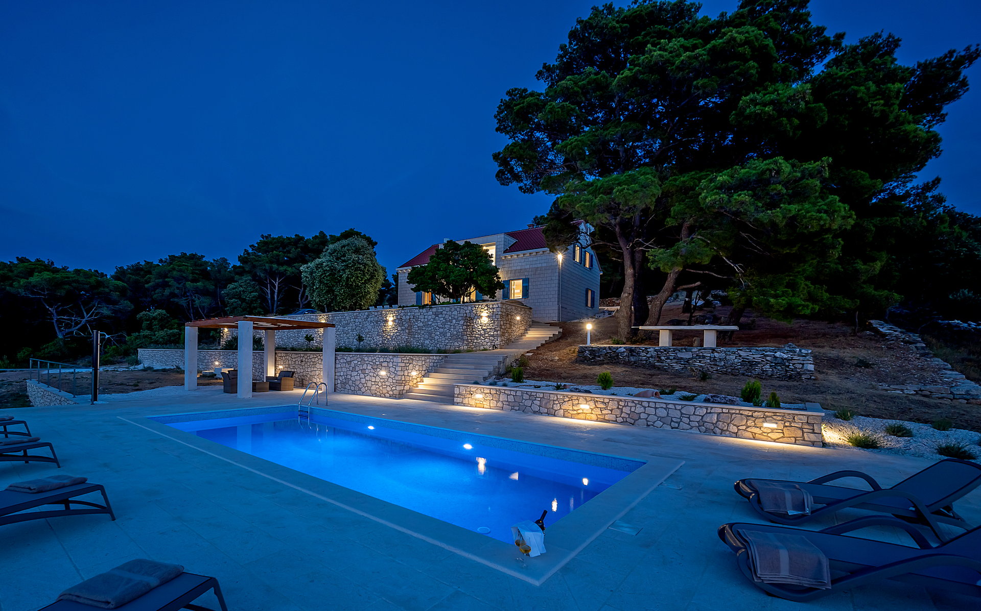 Luxury Villa Aerius with Pool