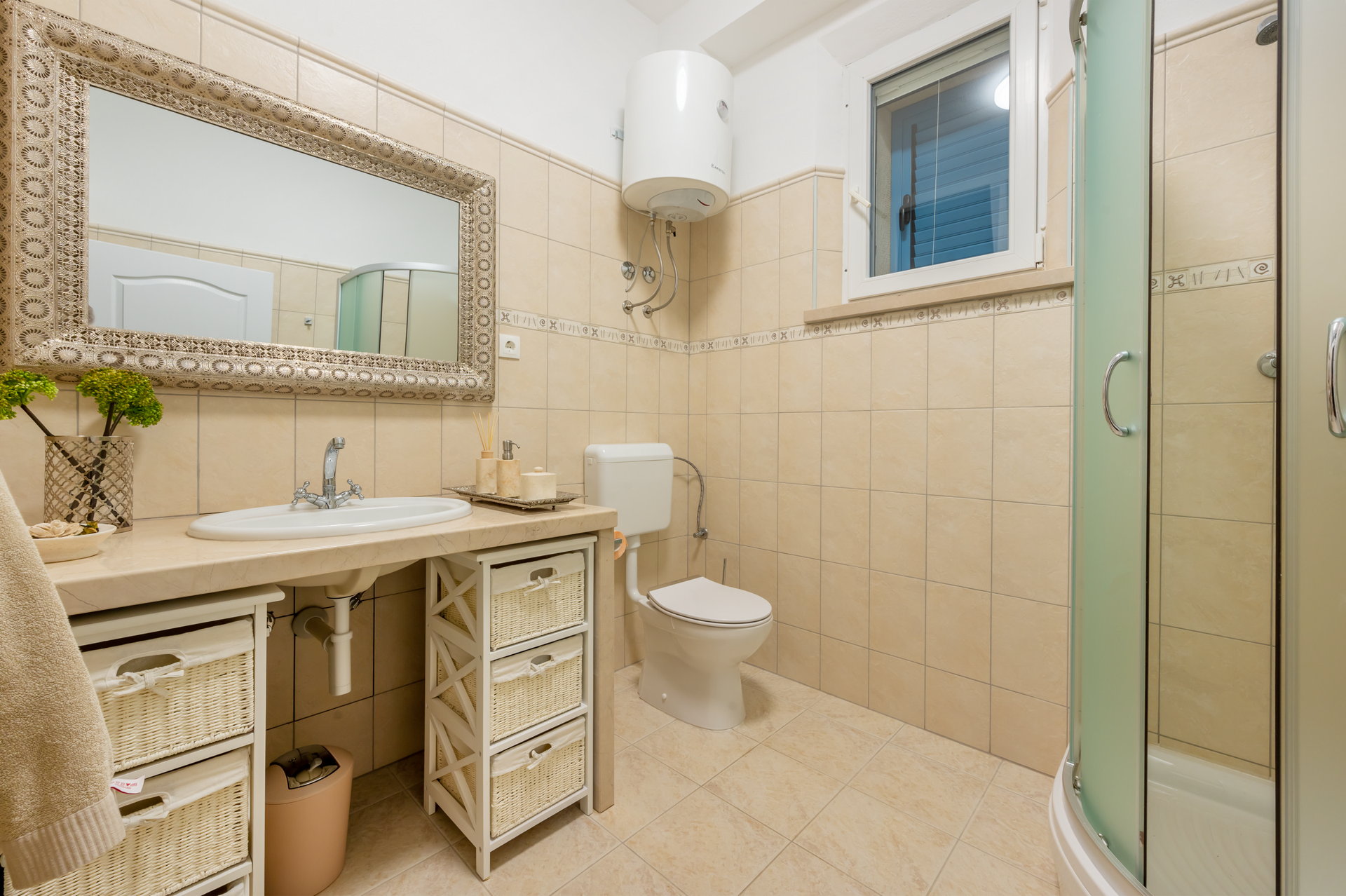 Luxury Villa Aerius with Pool