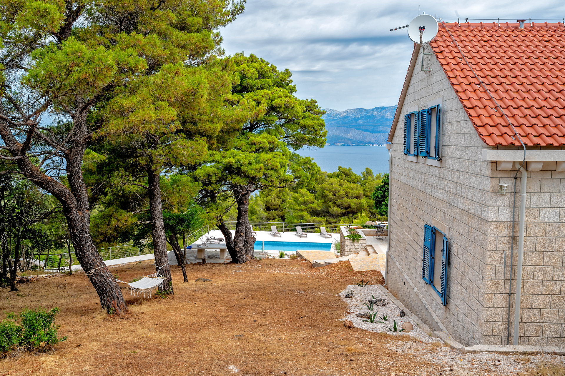 Luxury Villa Aerius with Pool