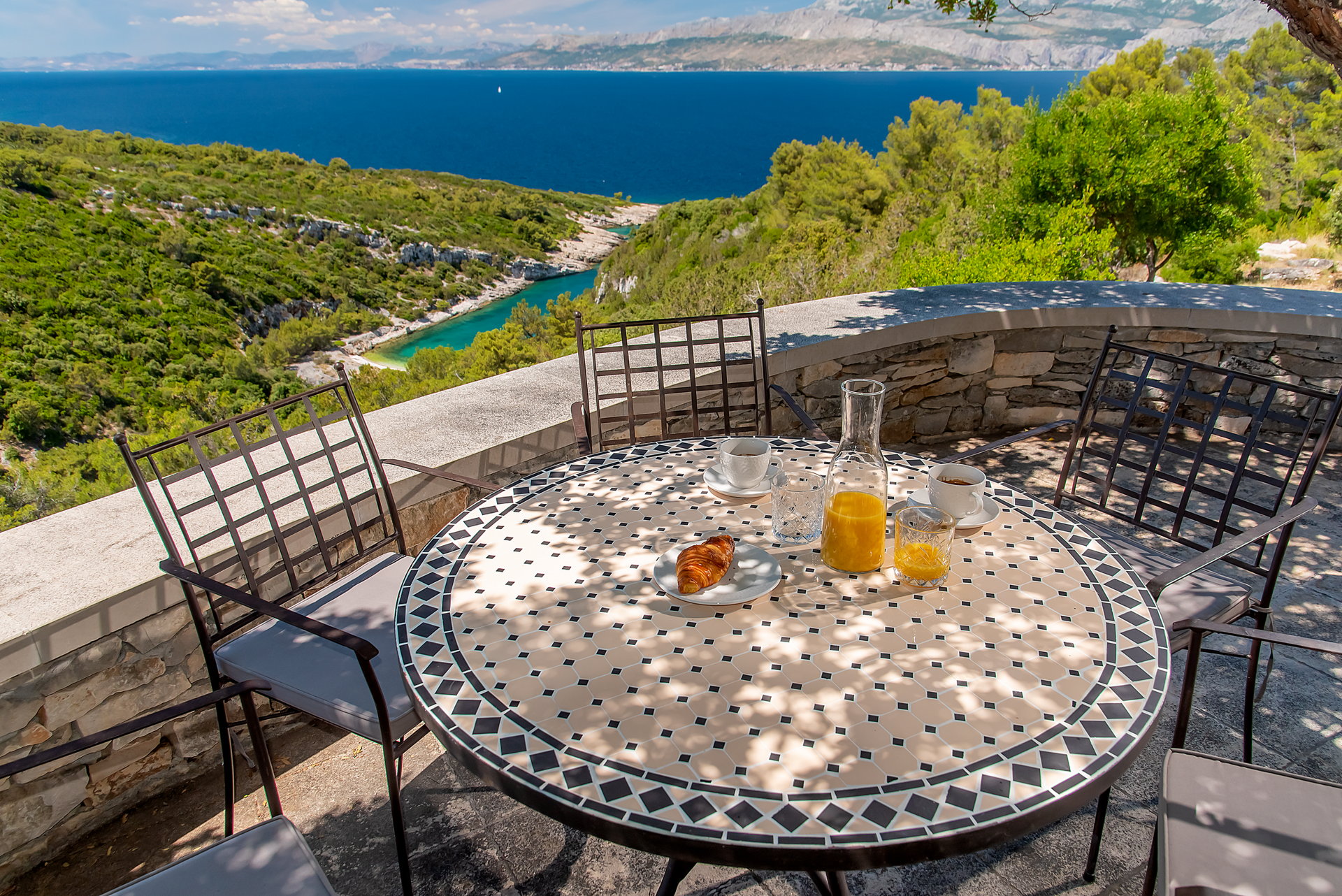 Luxury Villa Aerius with Pool