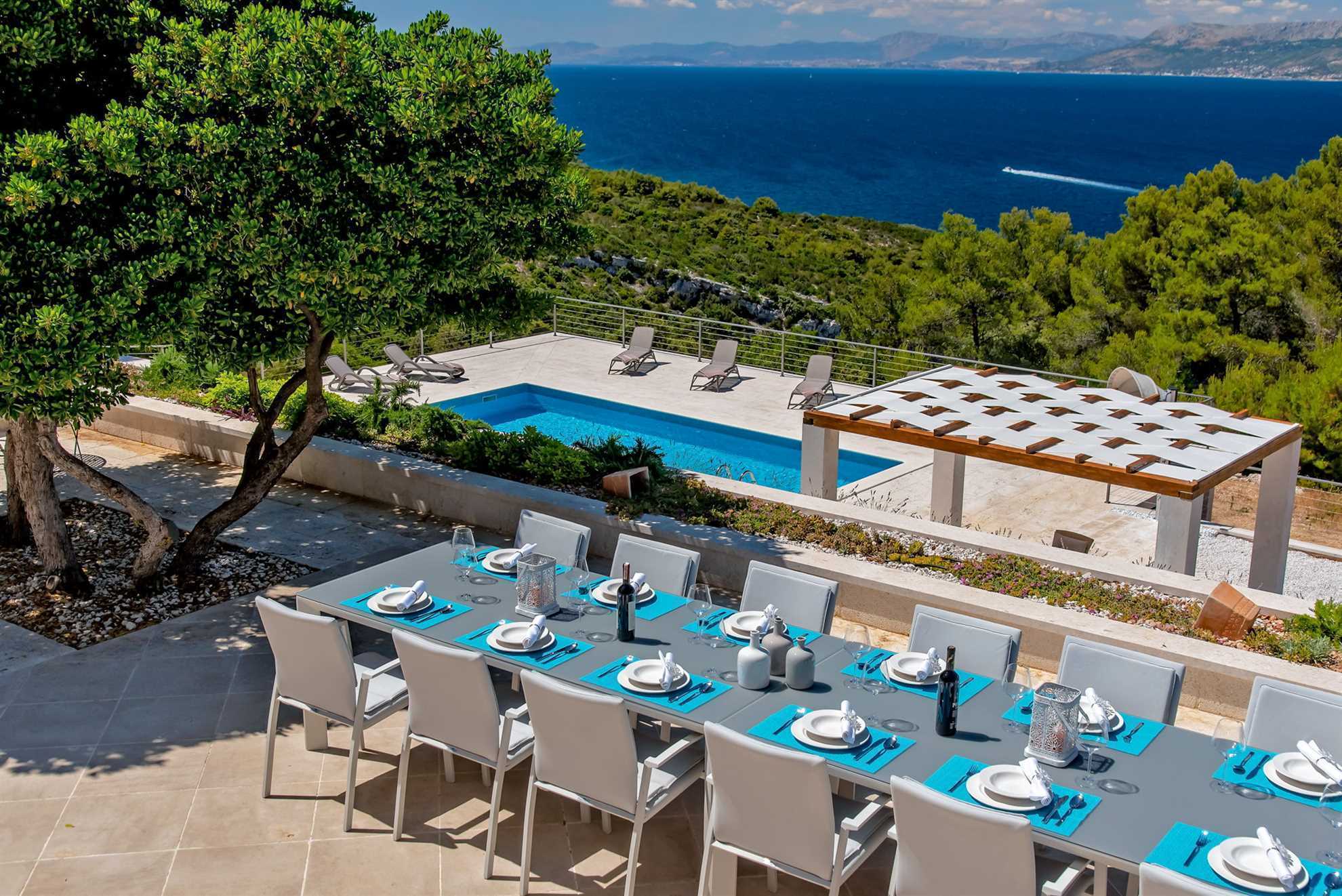 Image of Luxury Villa Aerius with Pool