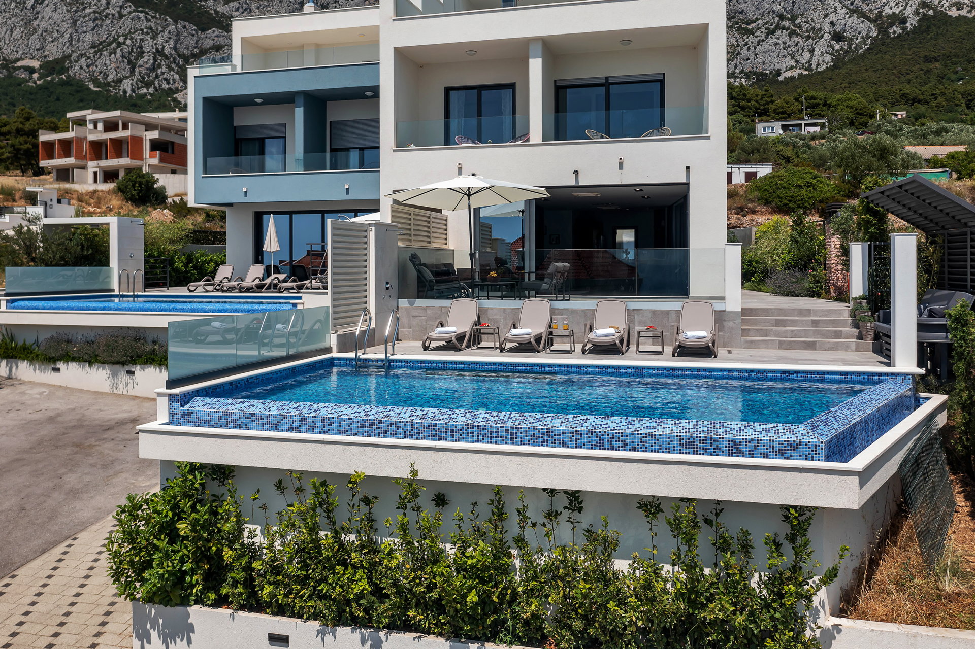 Villa Ninona with Heated Pool II