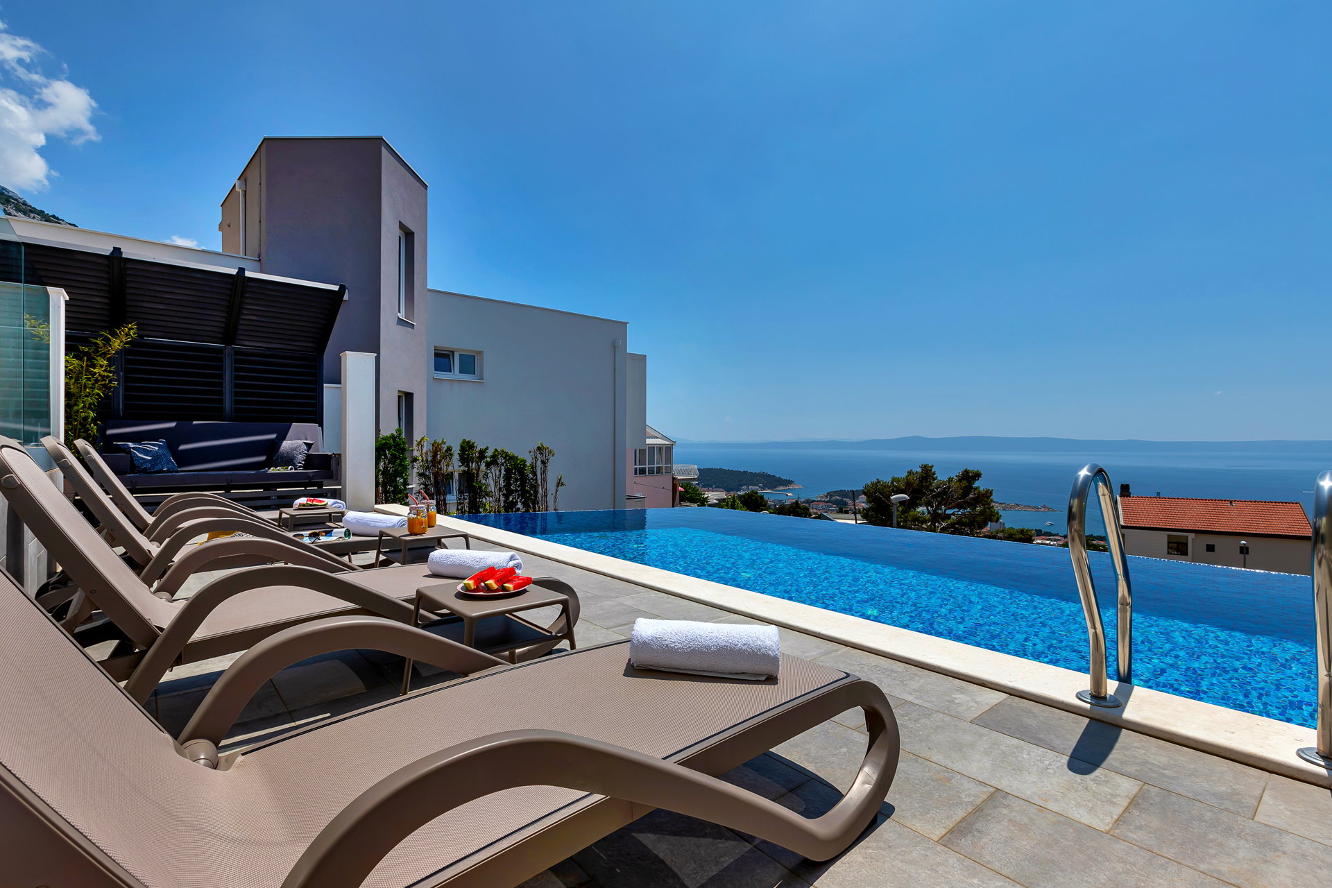 Villa Ninona with Heated Pool II