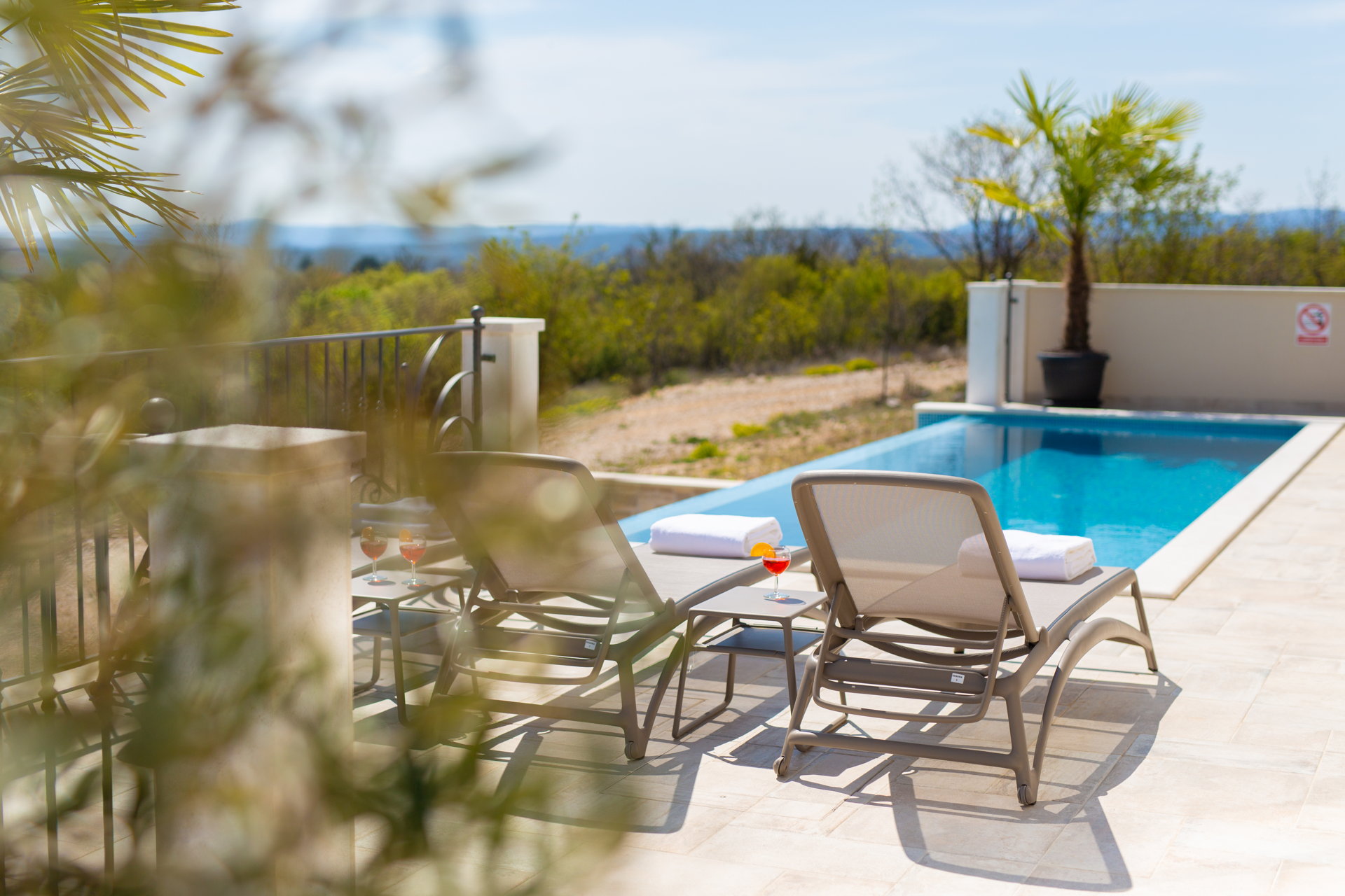 Villa Wisteria with Pool