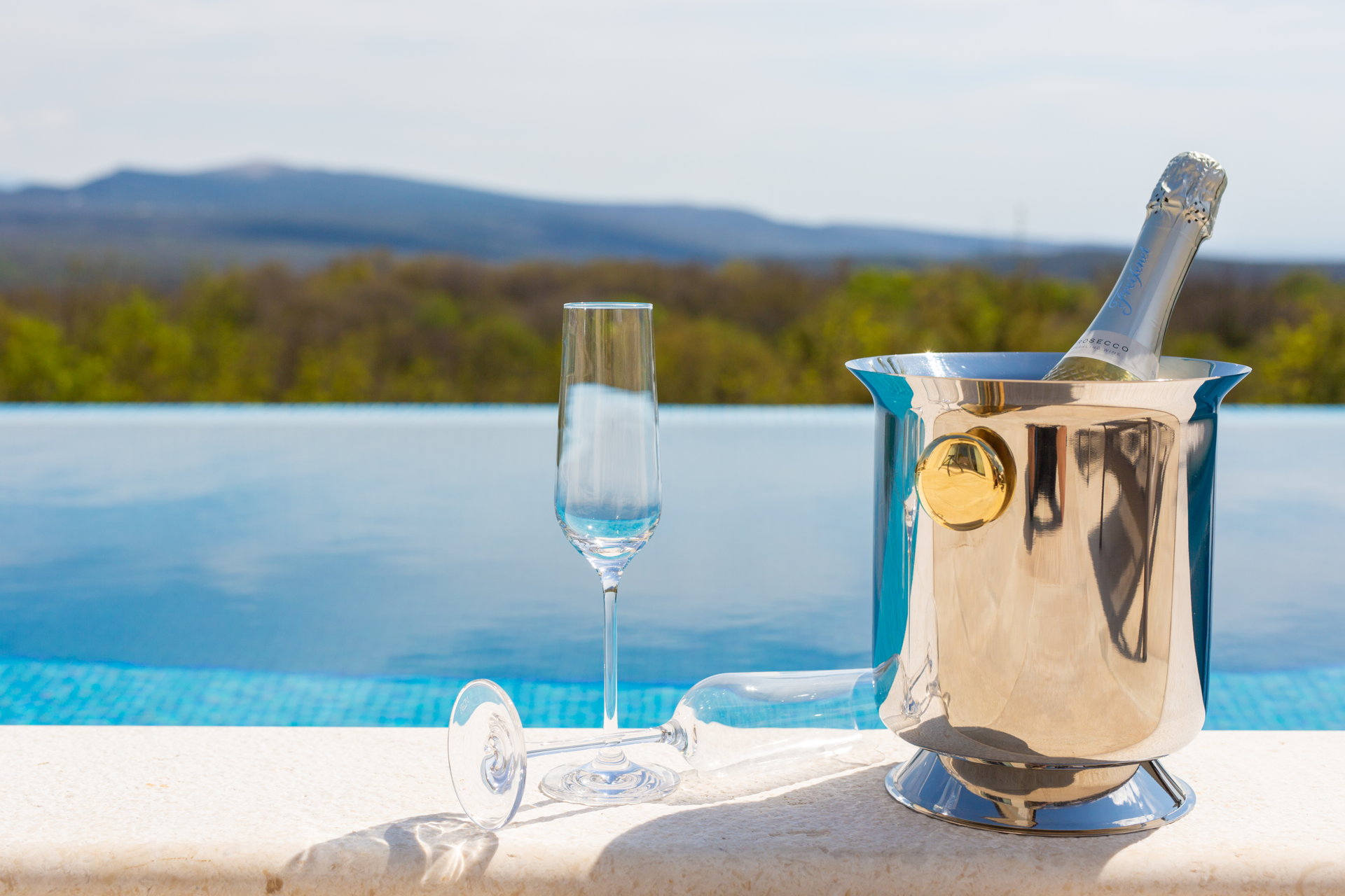 Villa Wisteria with Pool