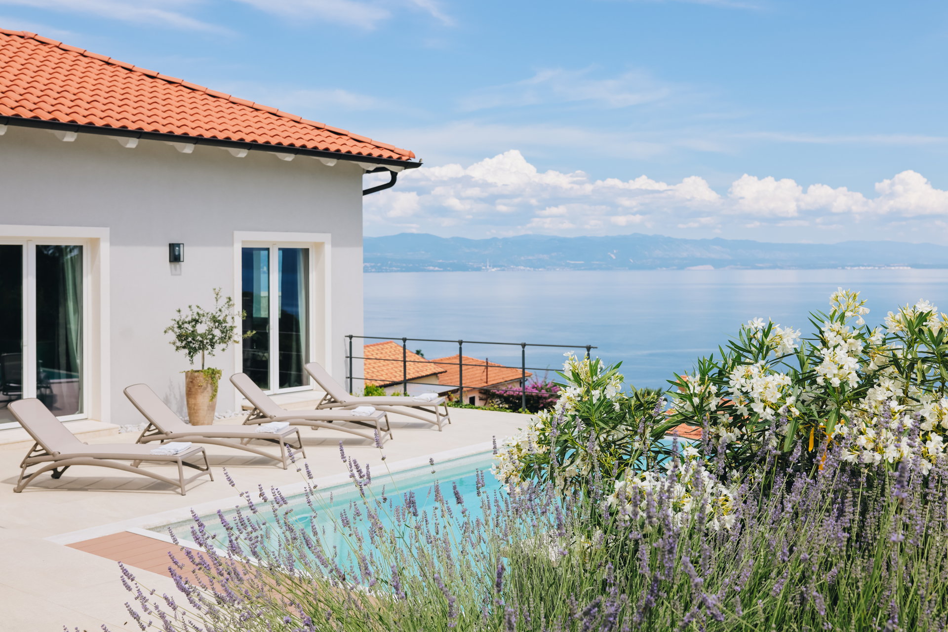 Luxury Villa Orient with Pool