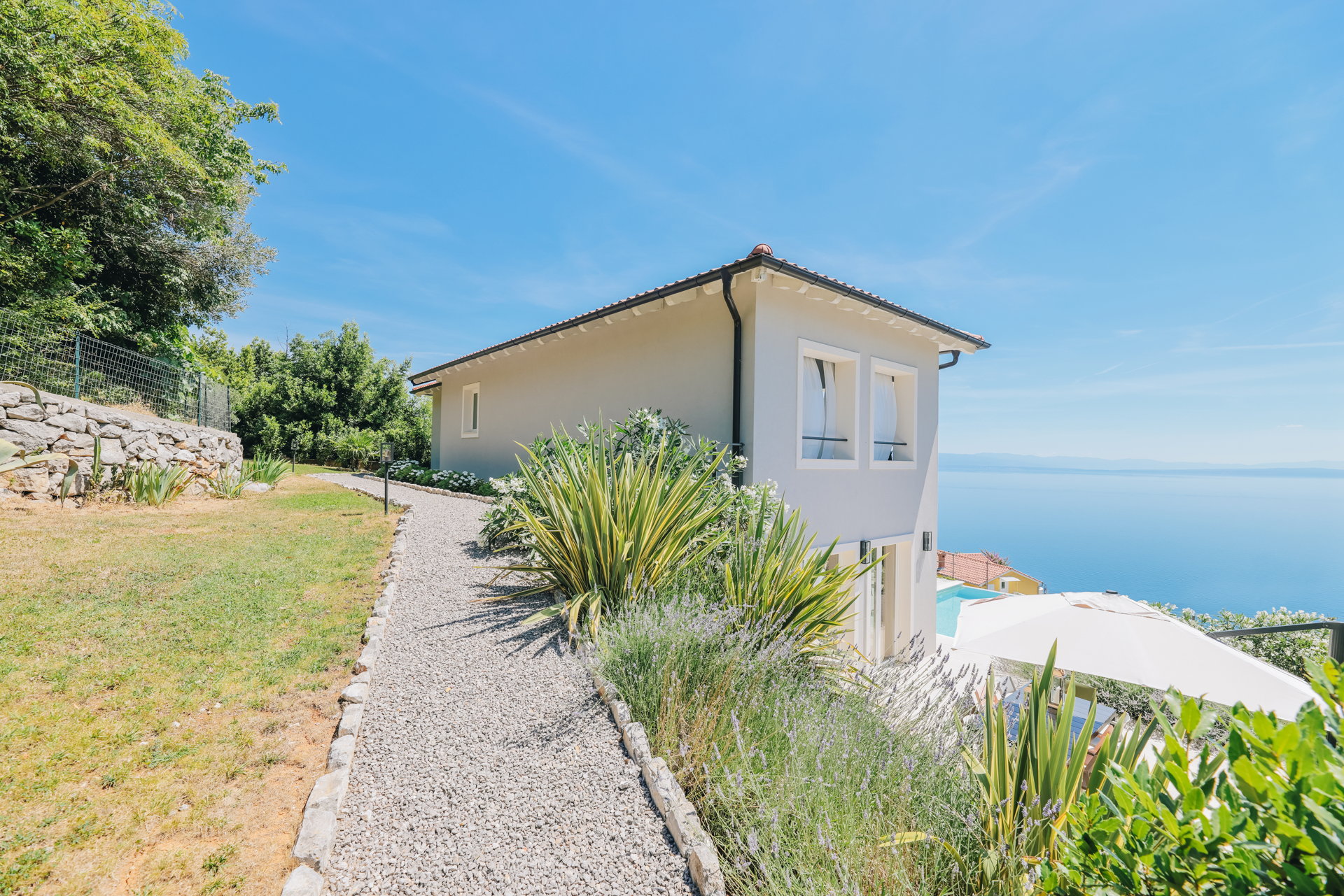 Luxury Villa Orient with Pool