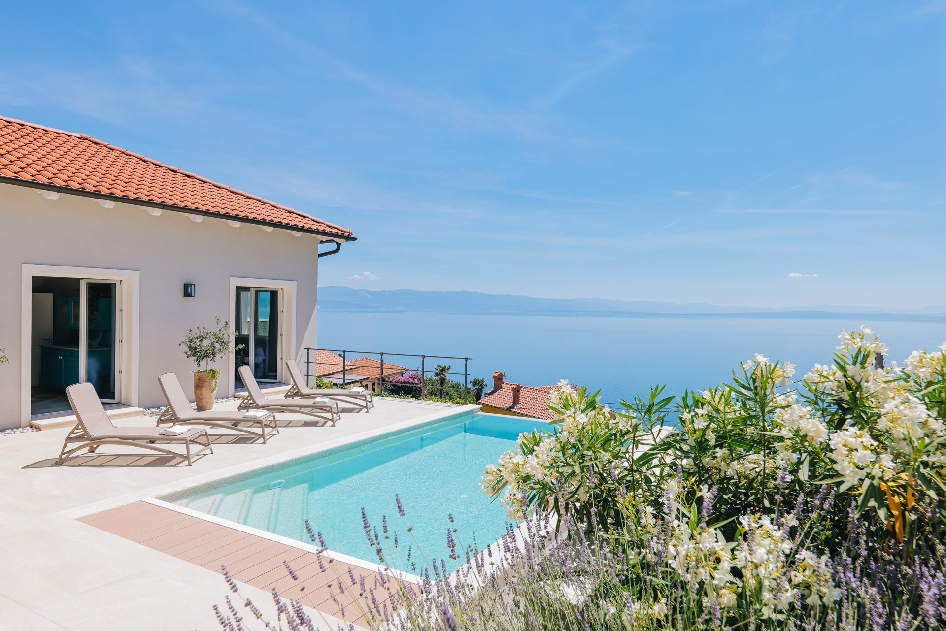 Luxury Villa Orient with Pool