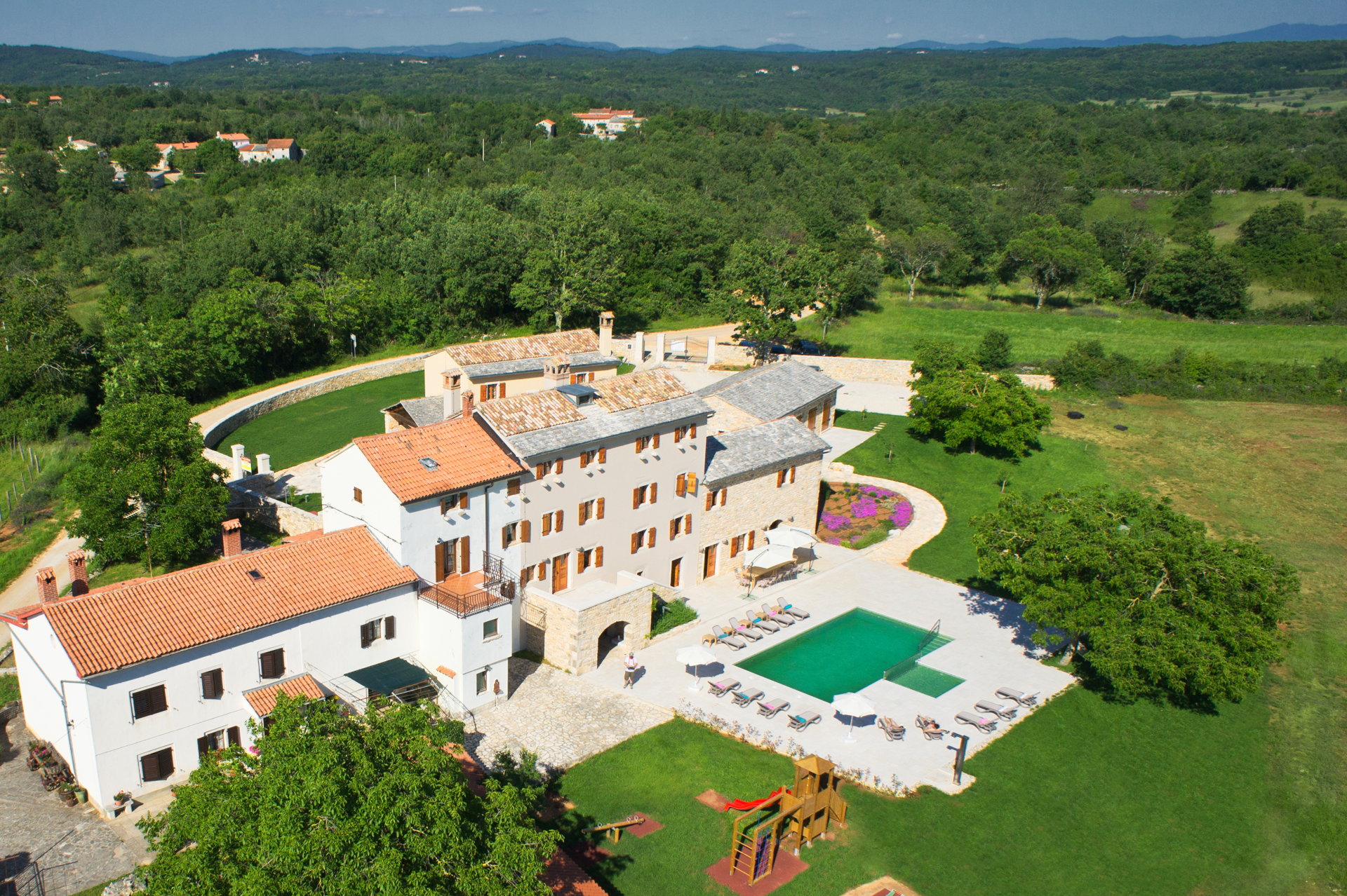 Villa Paradiso with Pool