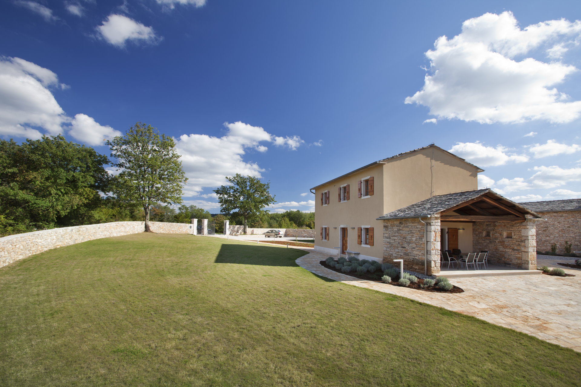 Villa Paradiso with Pool