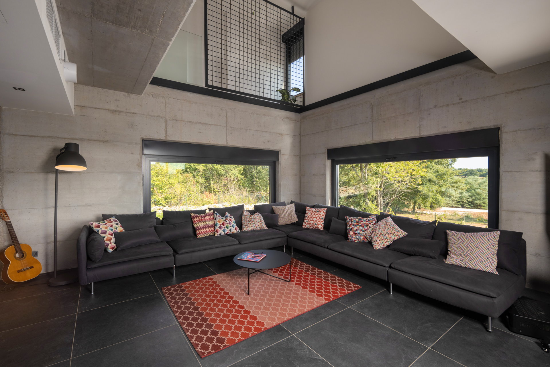 Luxury Villa Red Carpet with Pool
