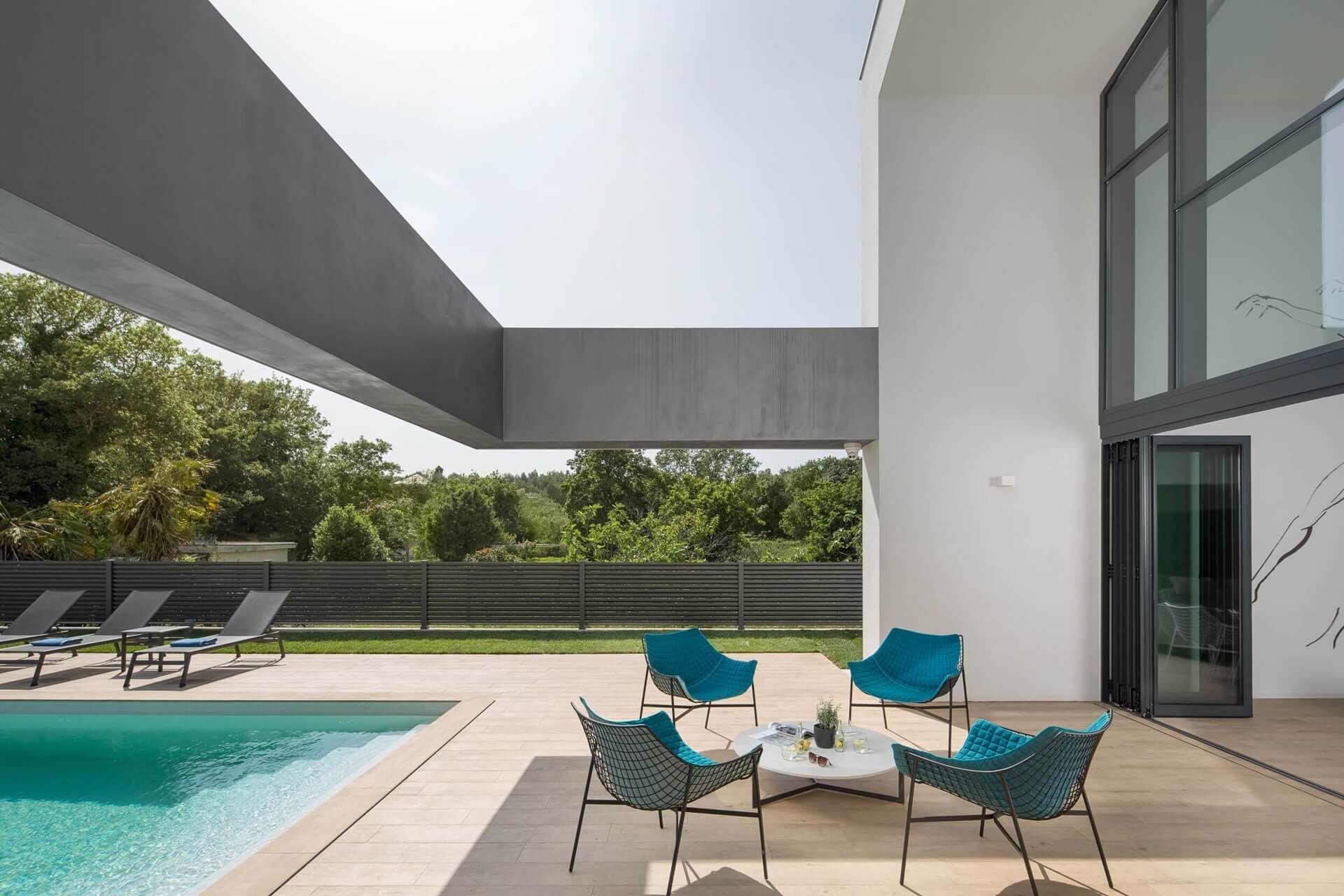 Luxury Villa Ballet with Pool
