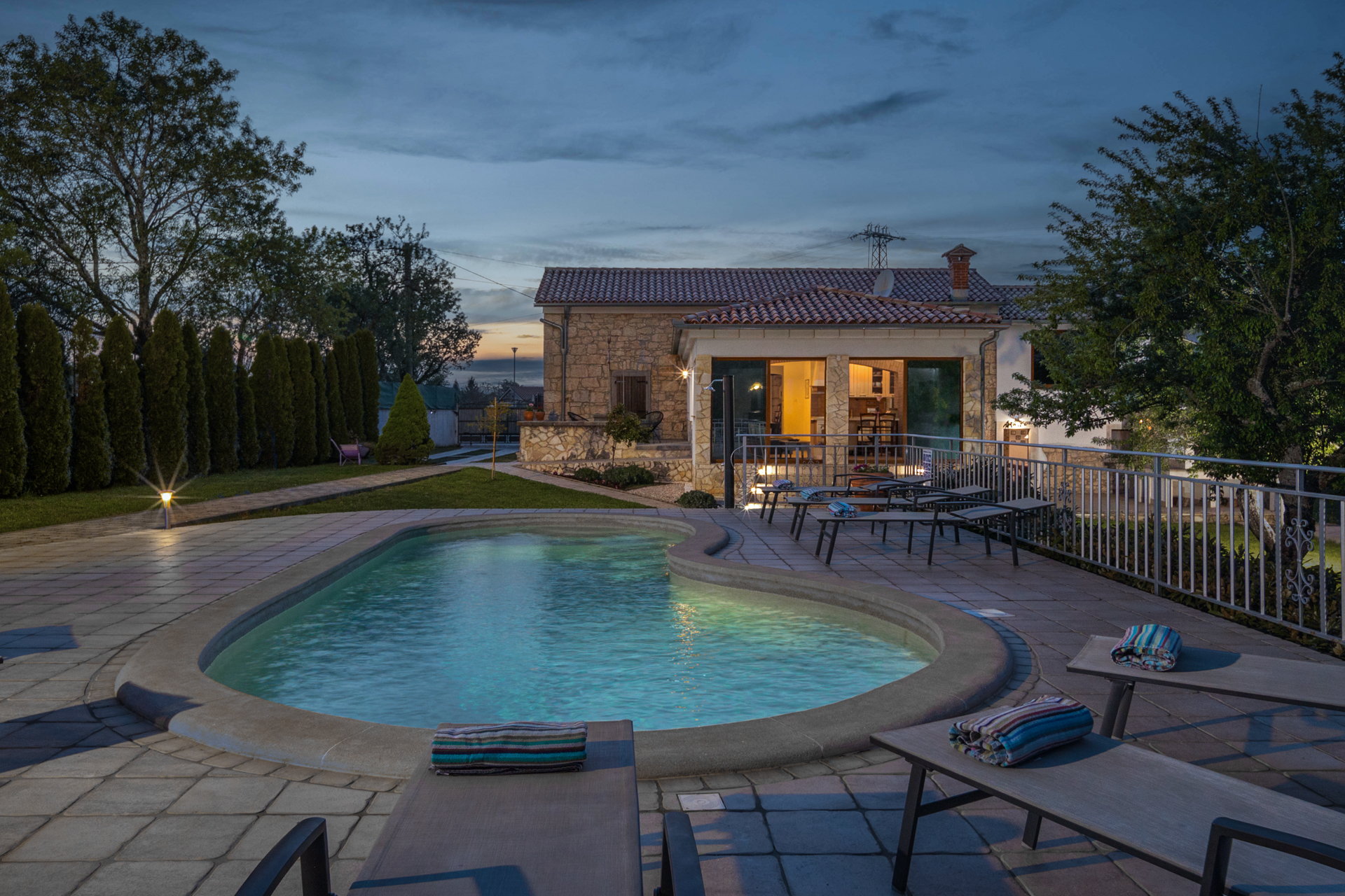 Holiday Home Flores with Pool