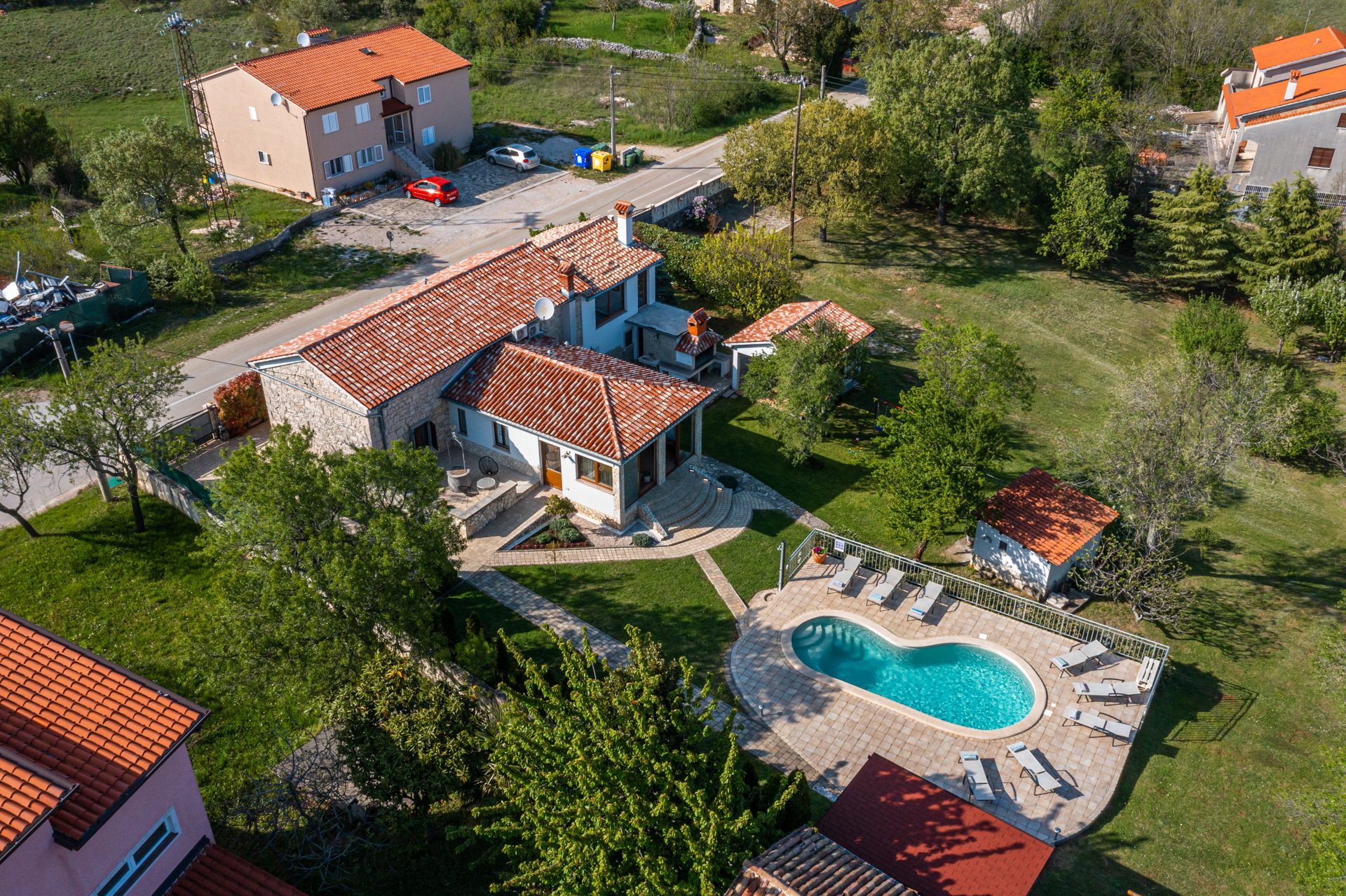 Holiday Home Flores with Pool