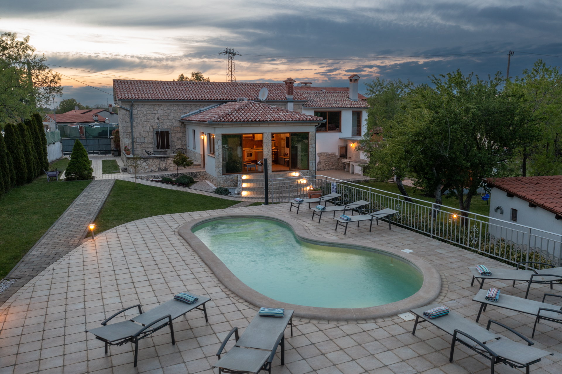 Holiday Home Flores with Pool