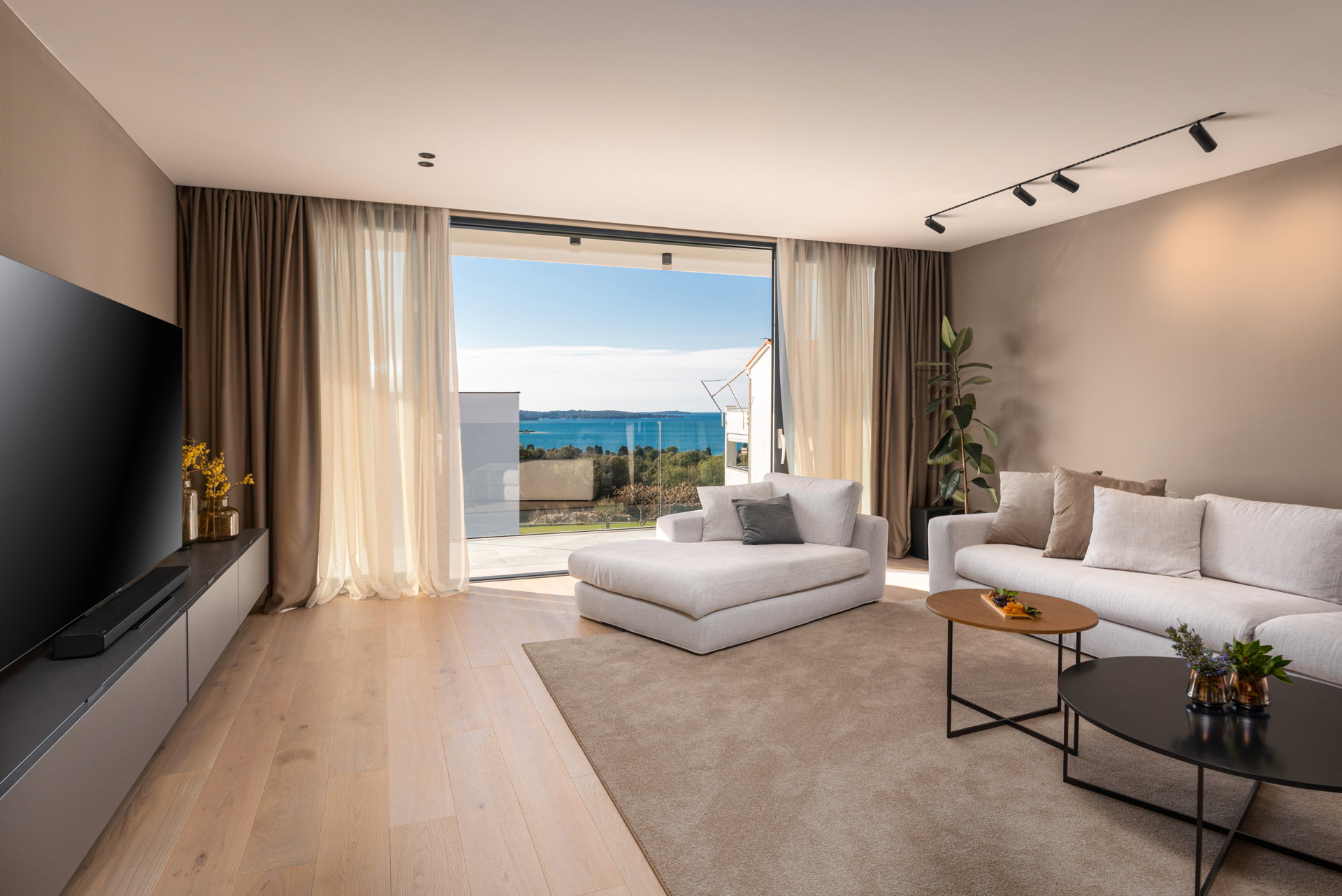 Villa Coco with Heated Pool