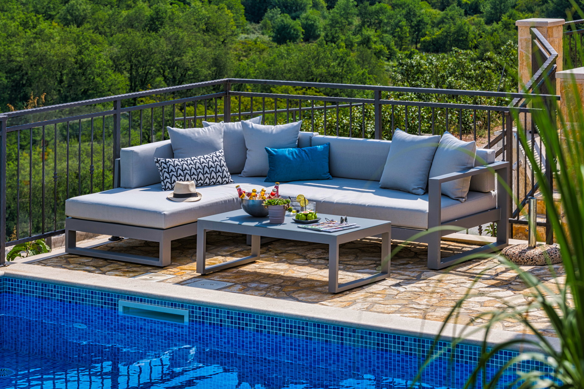 Villa Carillon with Heated Pool