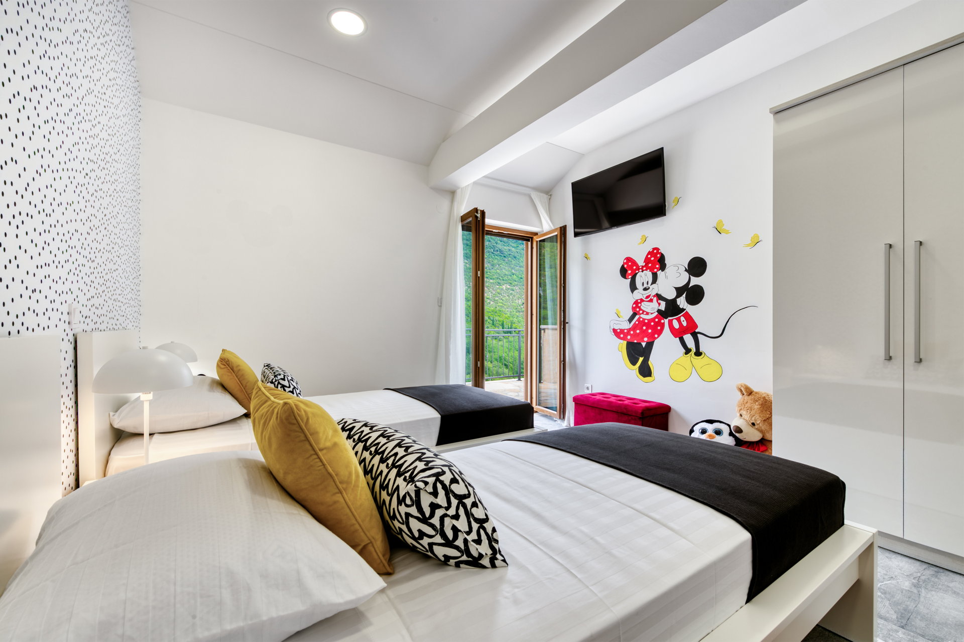 Villa Carillon with Heated Pool