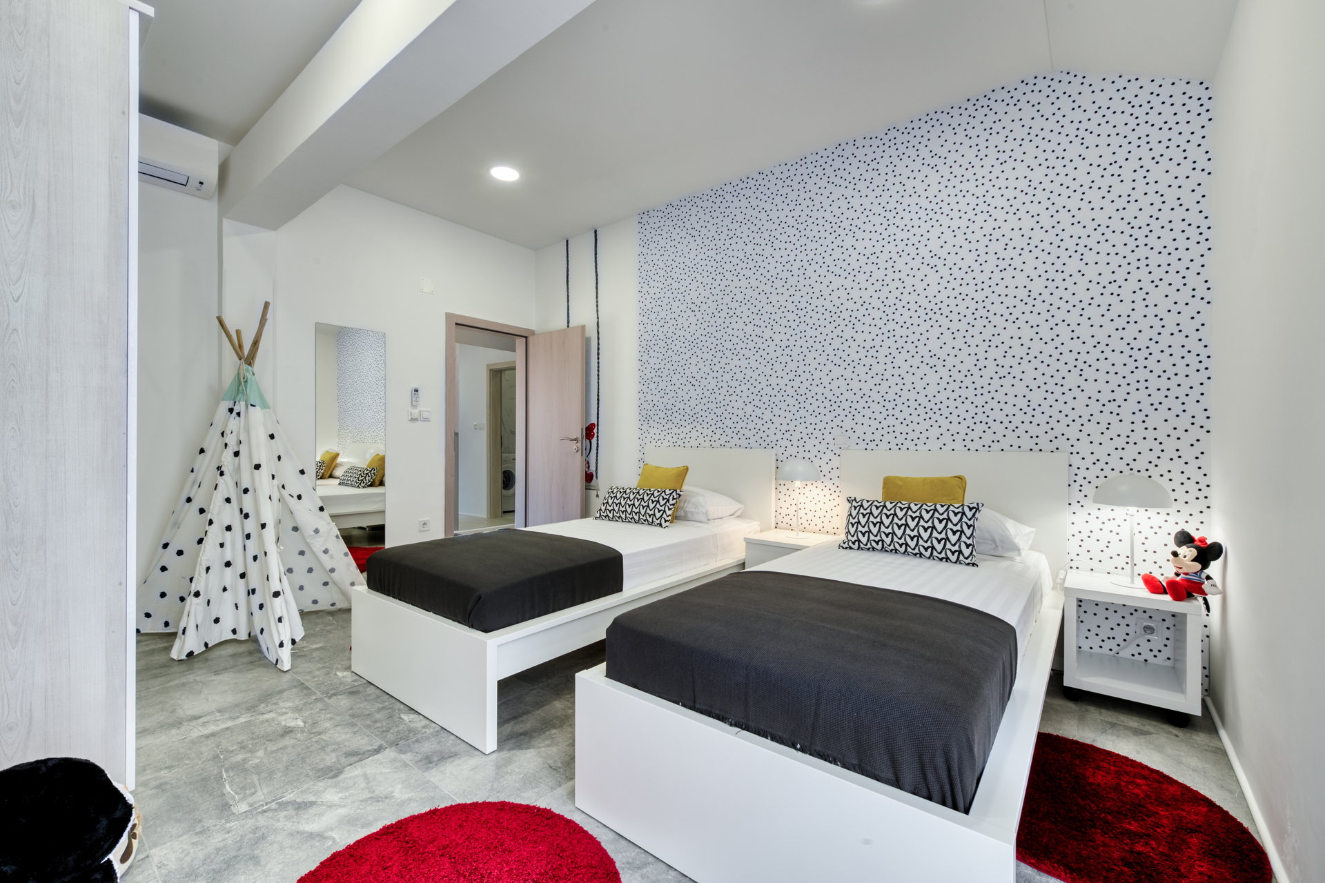 Villa Carillon with Heated Pool