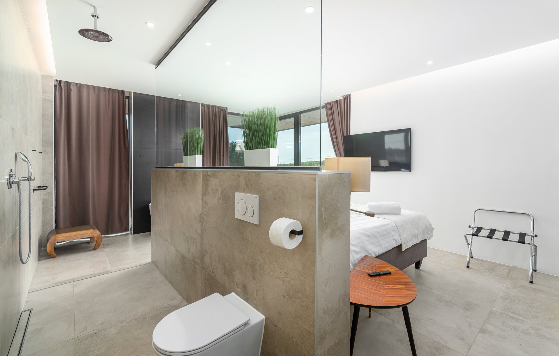 Luxury Villa Borealis with Pool