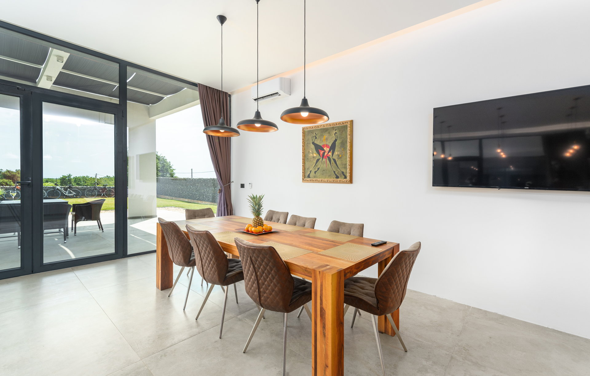 Luxury Villa Borealis with Pool