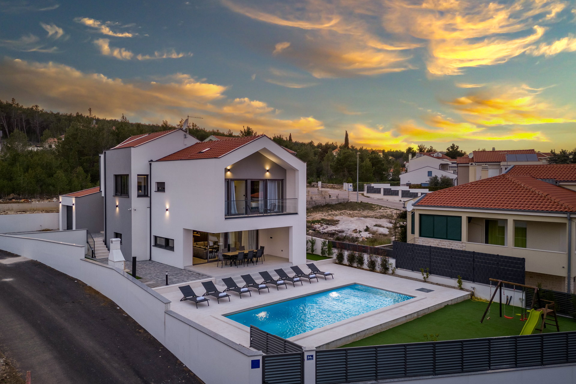 Villa Ponderosa with Pool