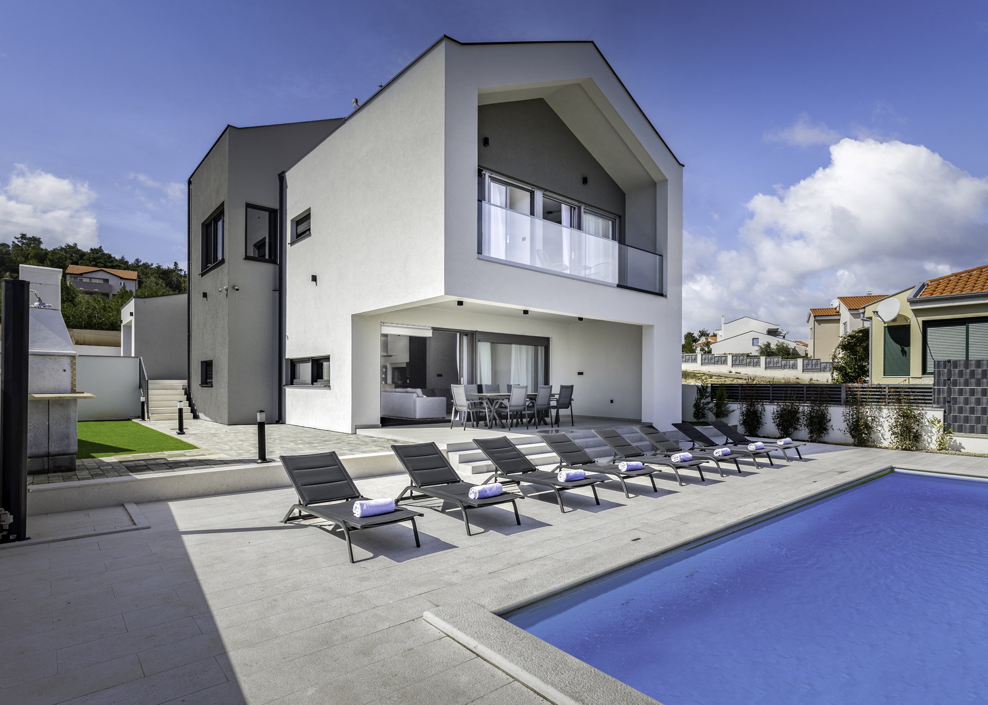 Villa Ponderosa with Pool