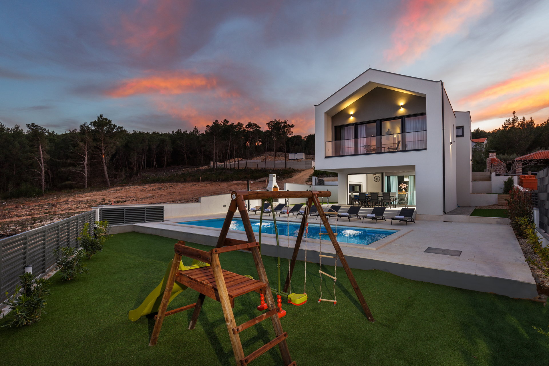 Villa Ponderosa with Pool