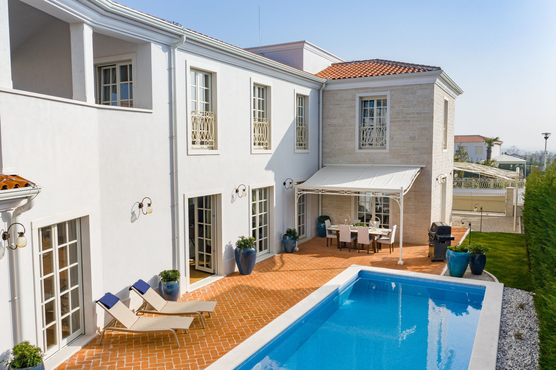 Villa Palazzo di Fiordaliso with Pool