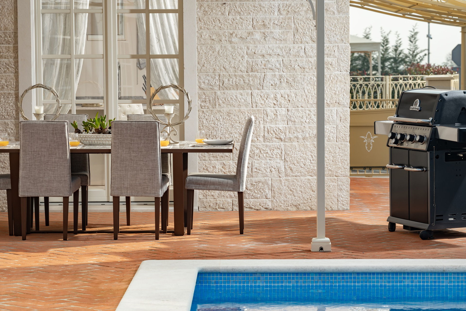 Villa Palazzo di Fiordaliso with Pool