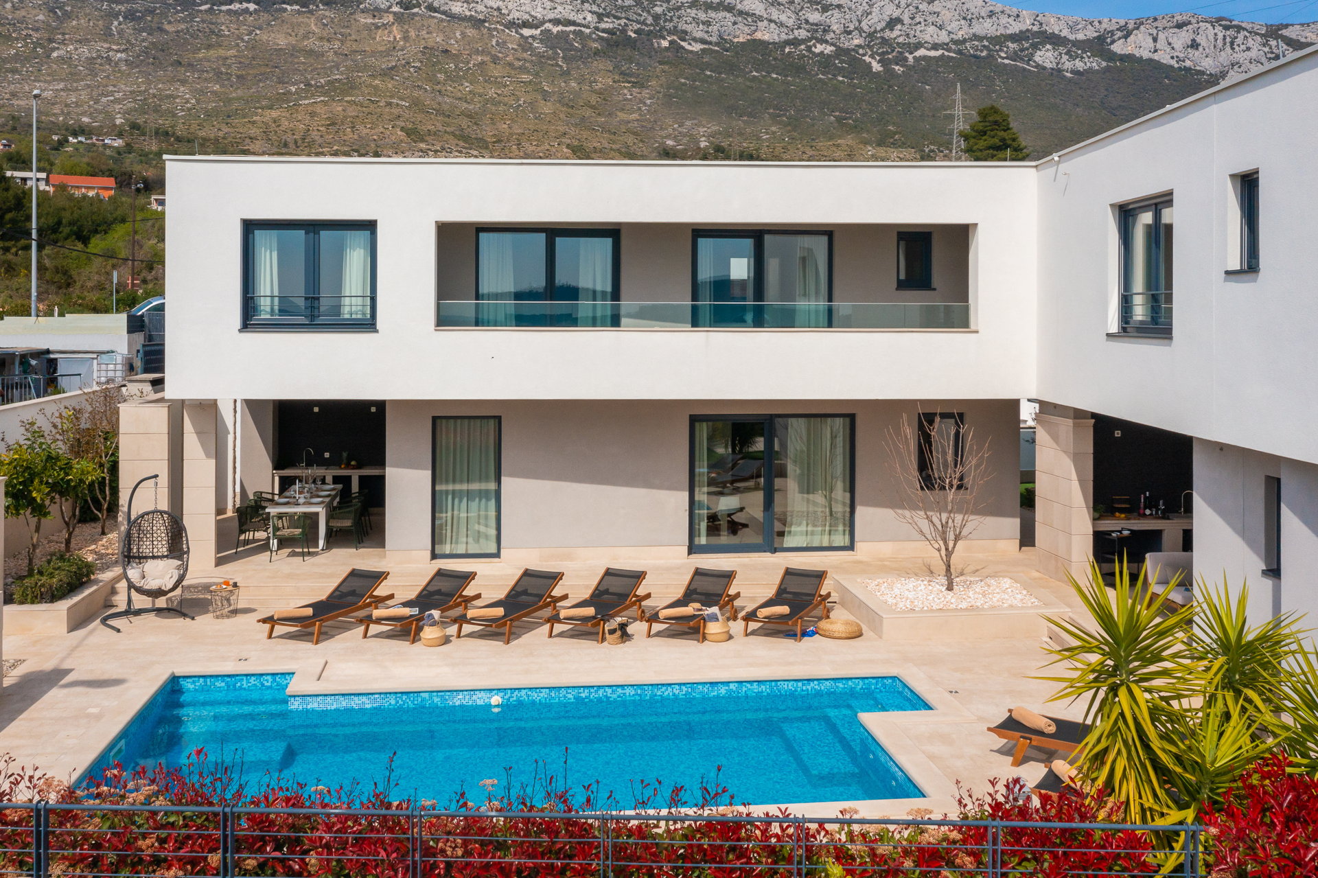 Luxury Villa Encanto with Heated Pool