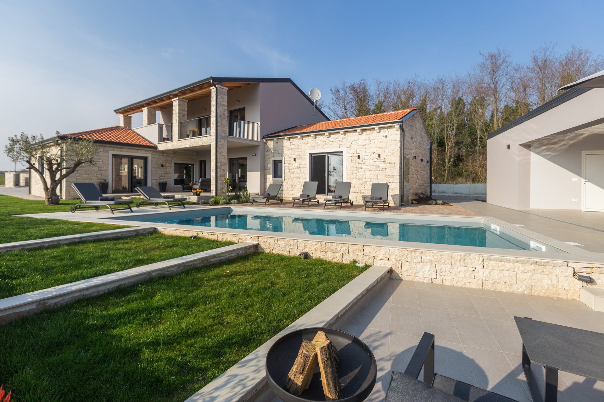 Villa Daisy Dream with Pool