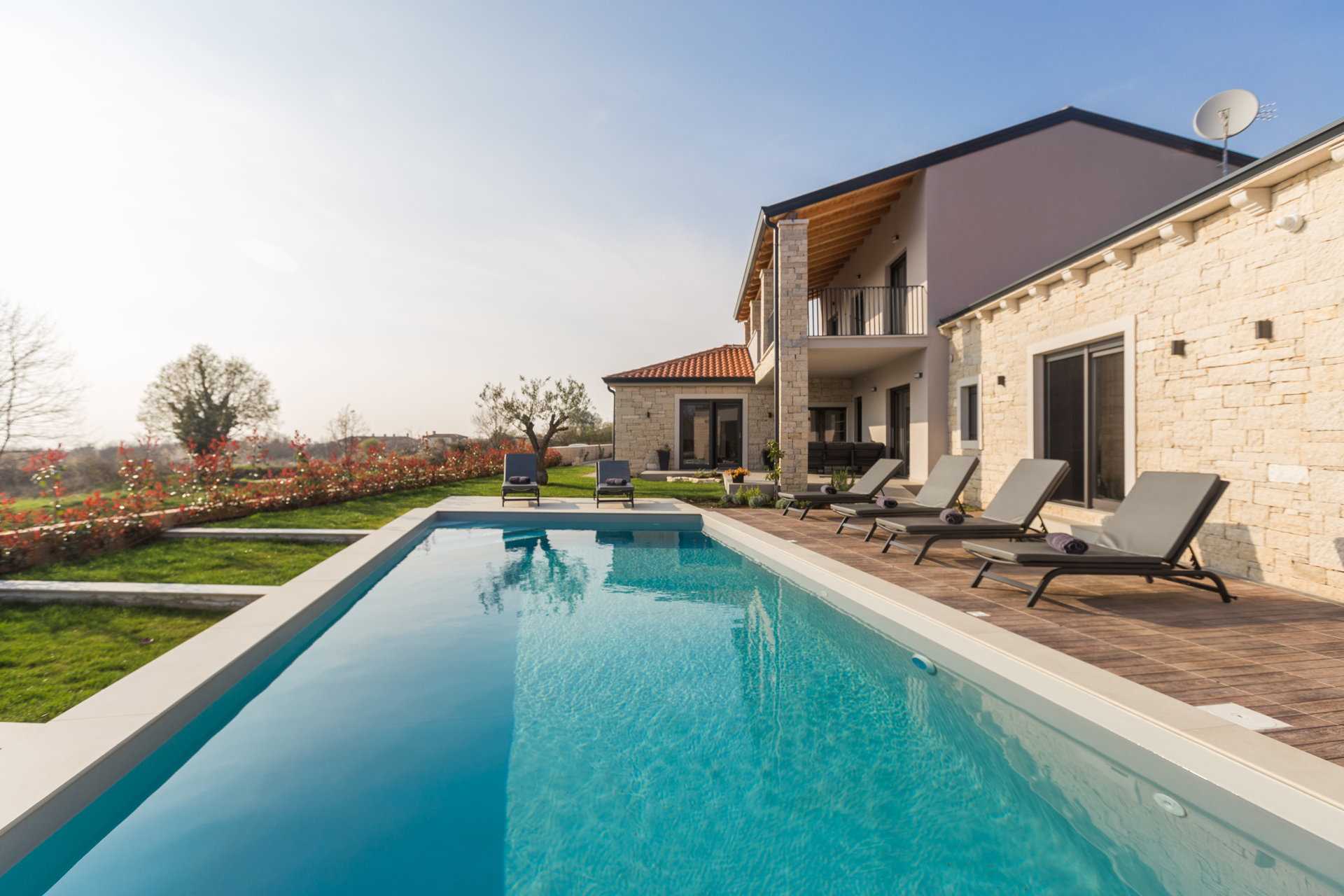 Image of Villa Daisy Dream with Pool
