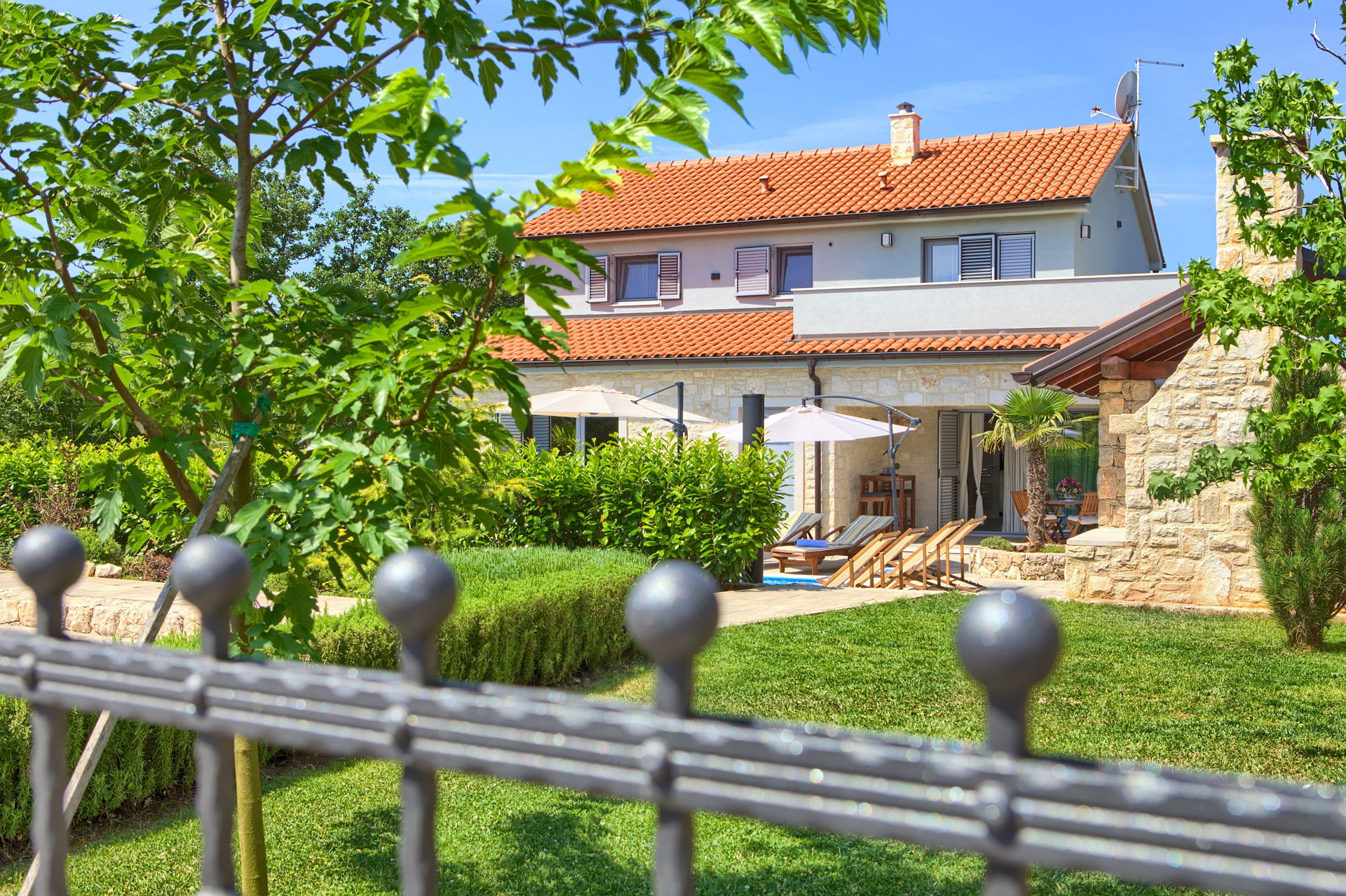 Villa Green Soul with Pool
