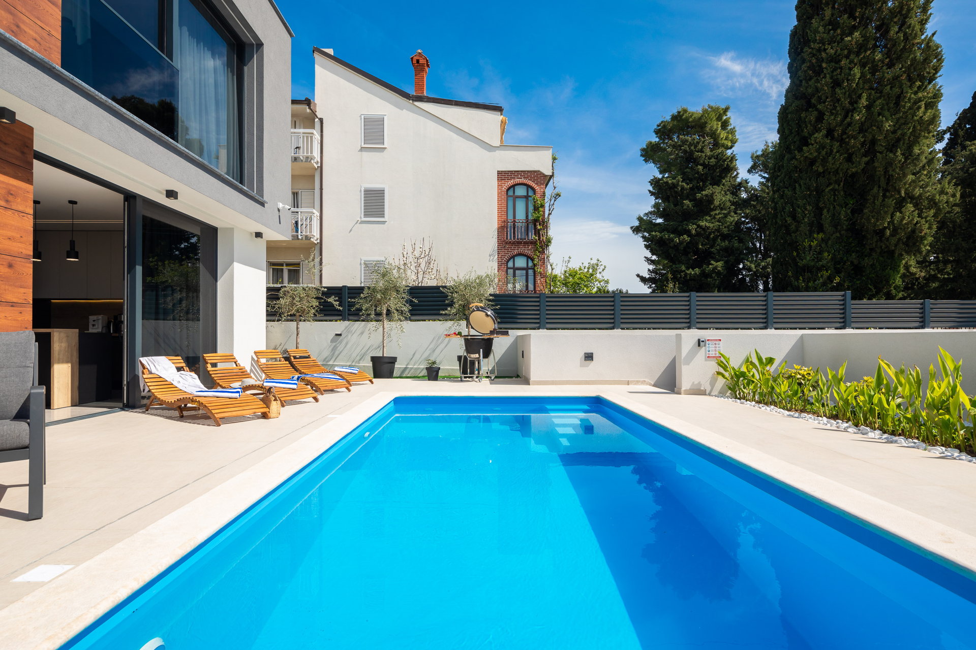 Luxury Villa Etera with Heated Pool