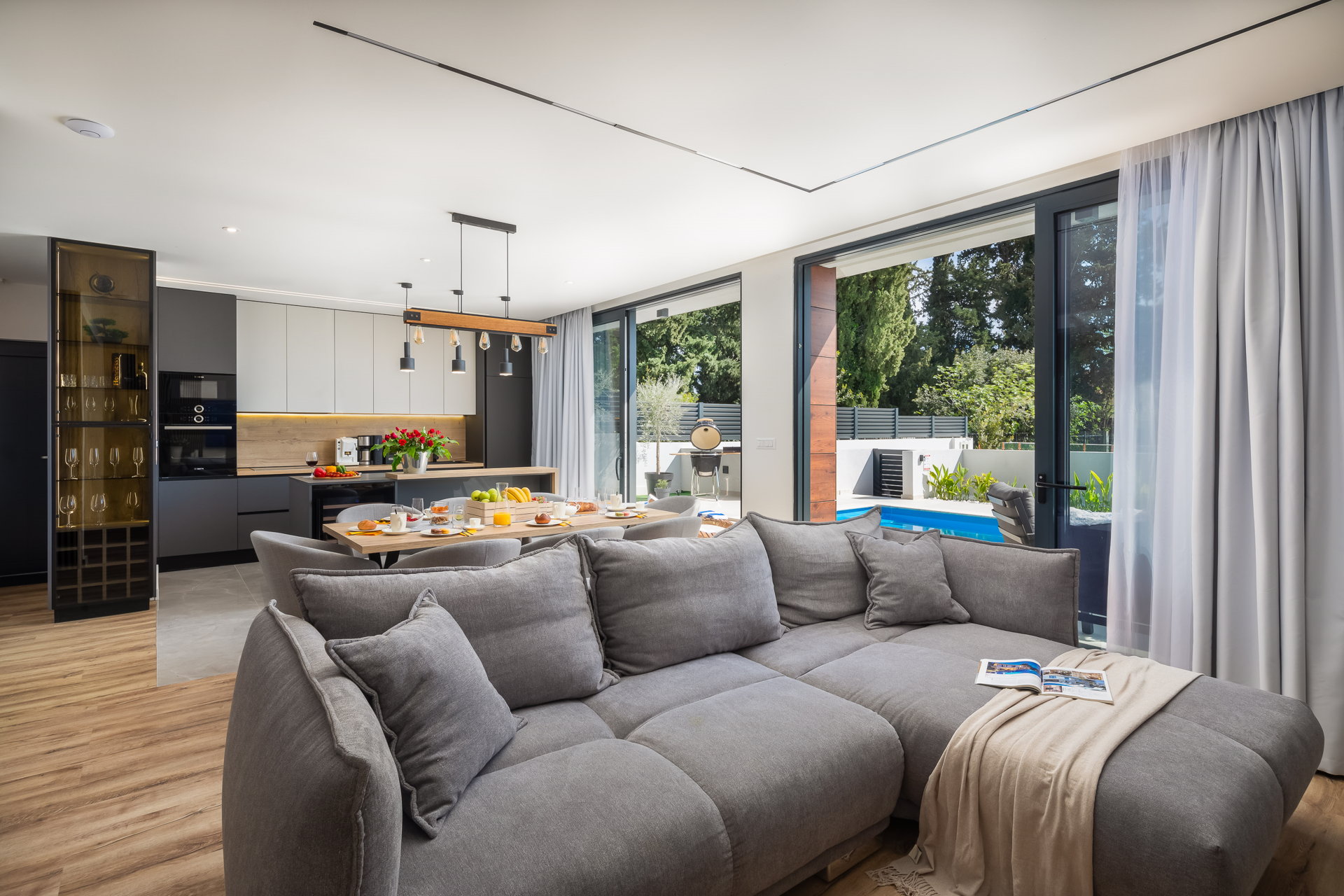 Luxury Villa Etera with Heated Pool