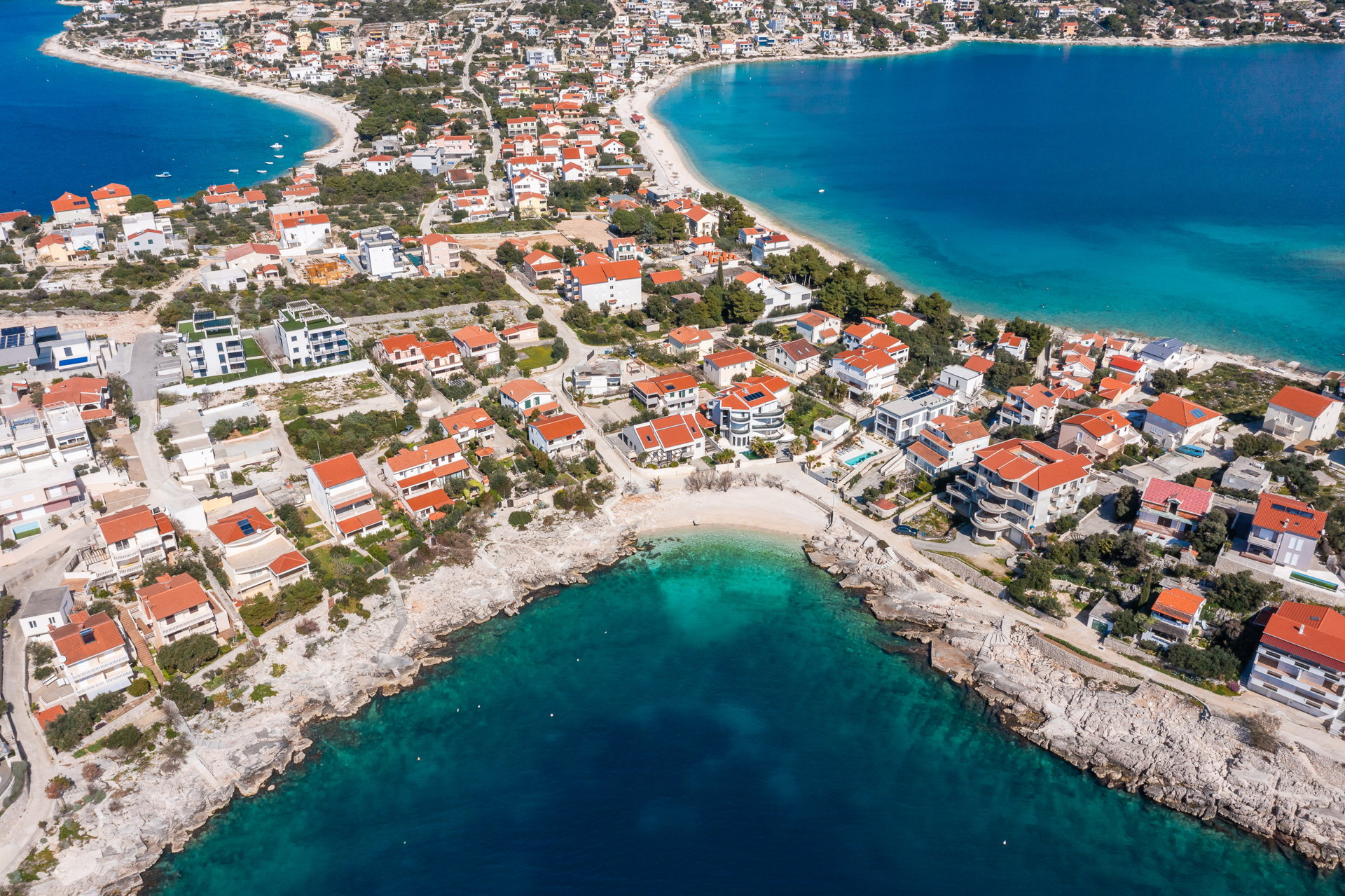 Beachfront Villa Sea Colors with Pool