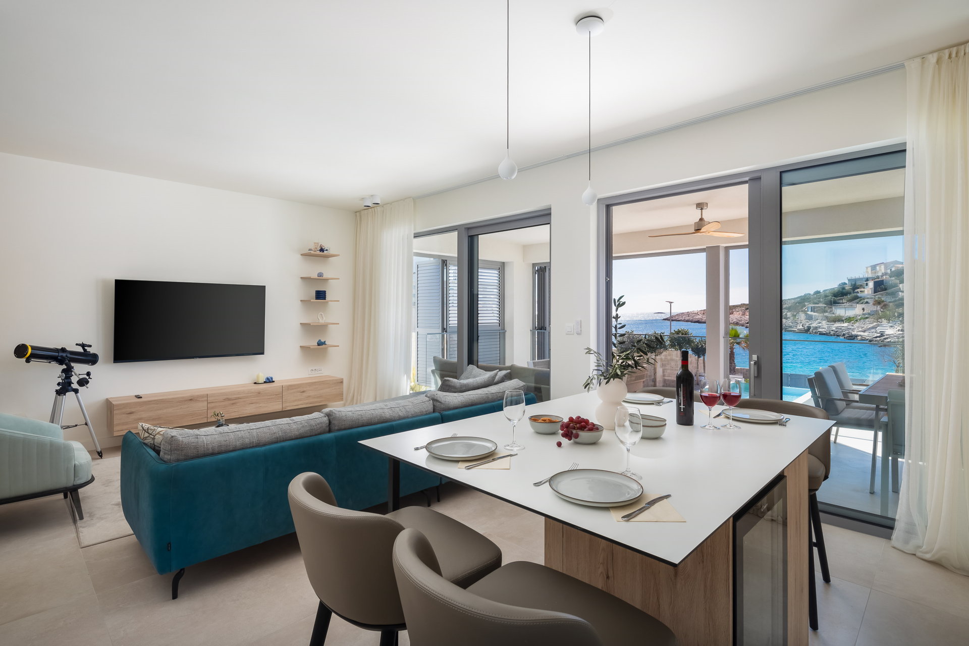 Beachfront Villa Sea Colors with Pool