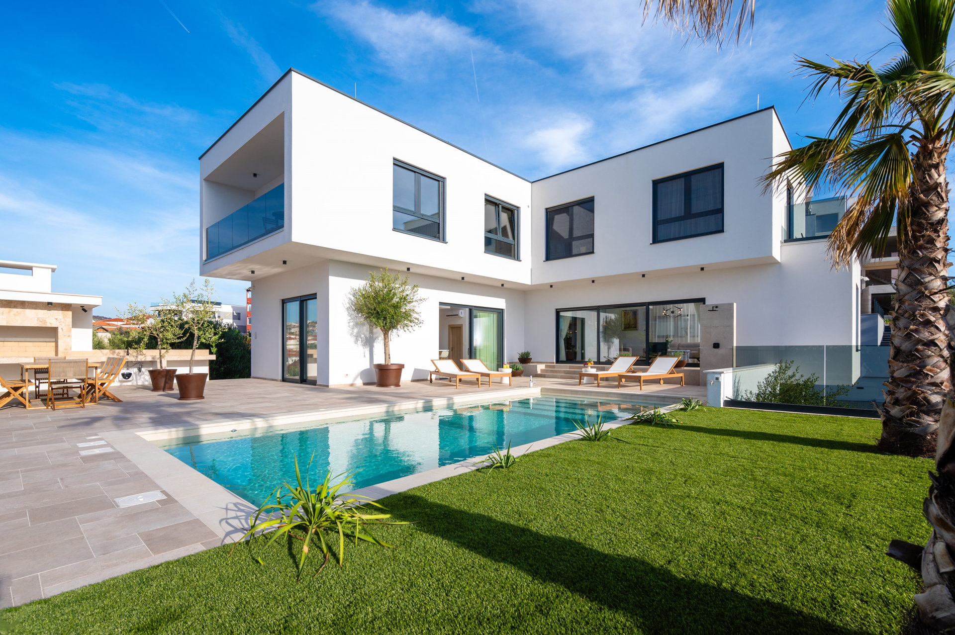 Luxury Villa Ellenora with Pool