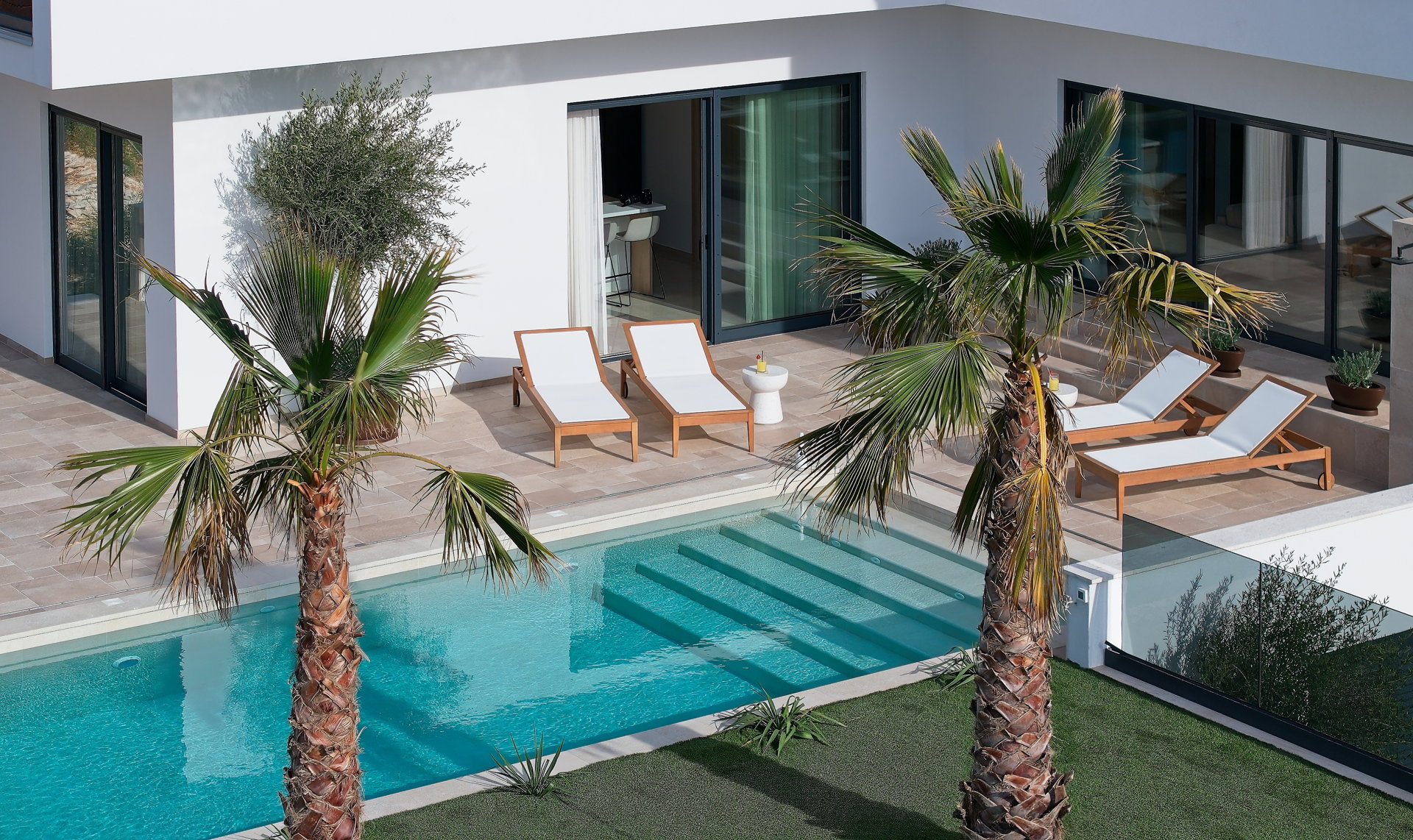 Luxury Villa Ellenora with Pool