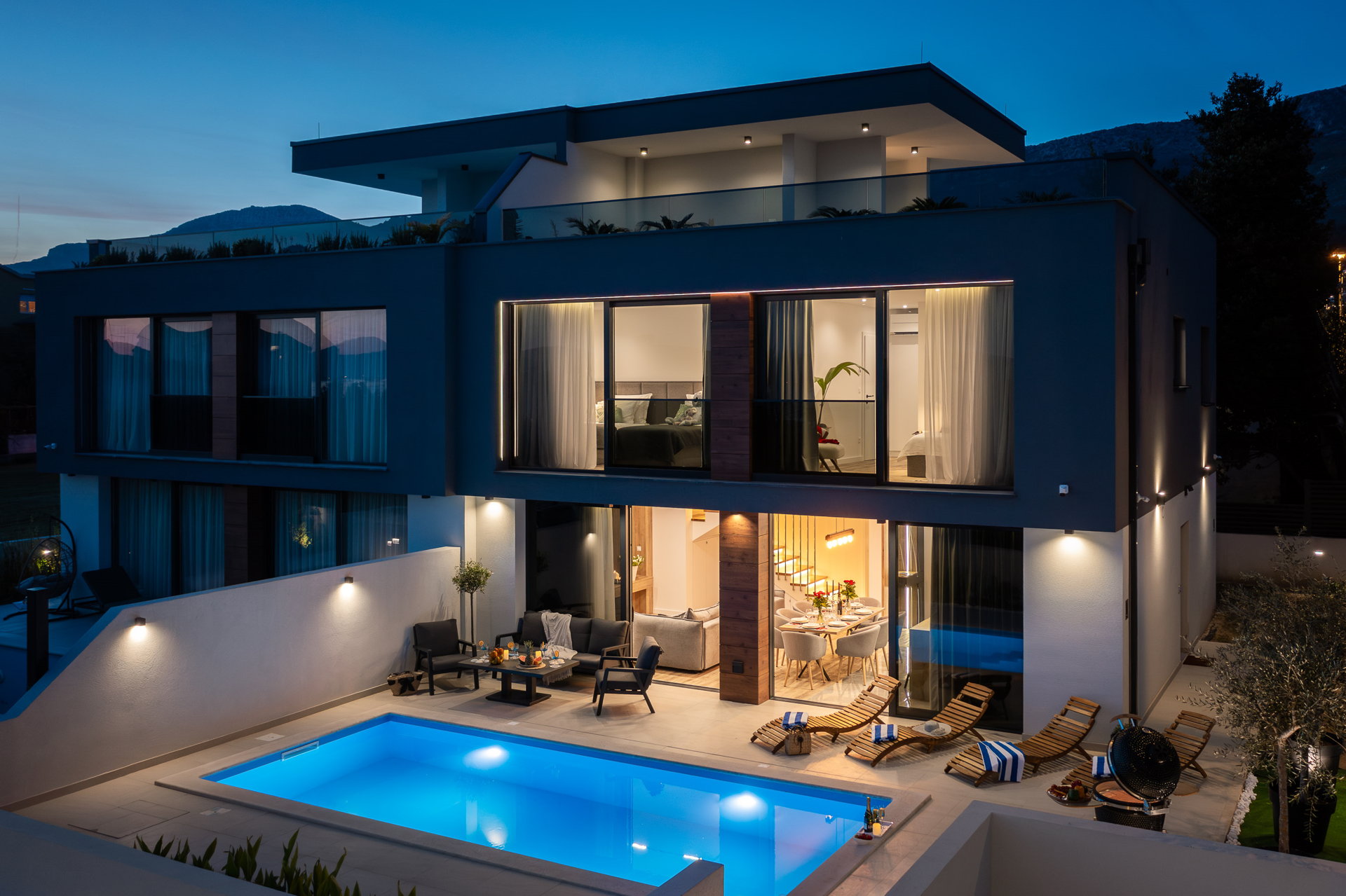 Lux Etera Villas Complex