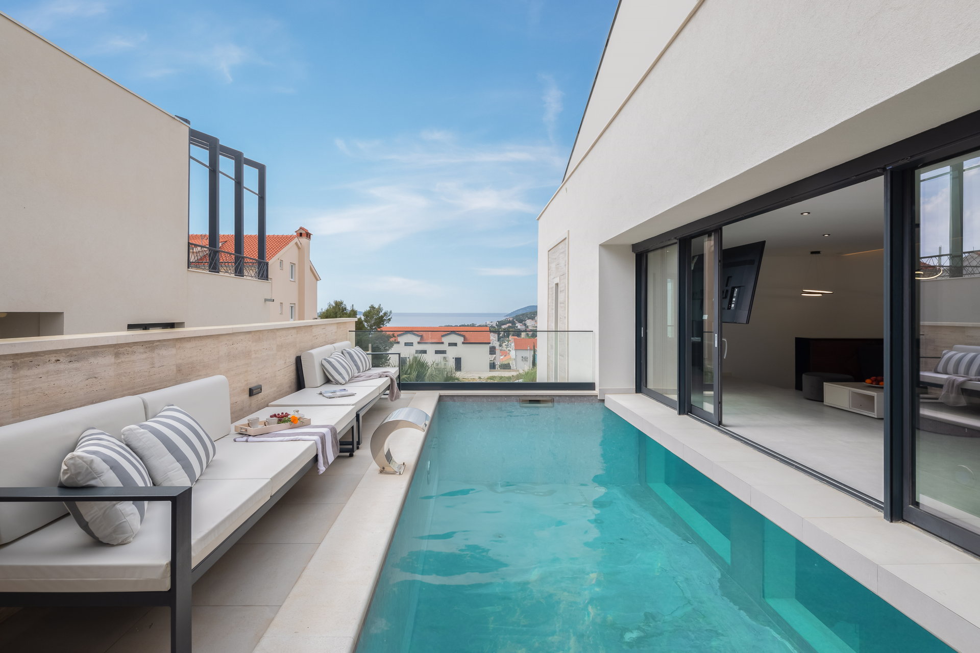 Villa Timeless Retreat with Pool