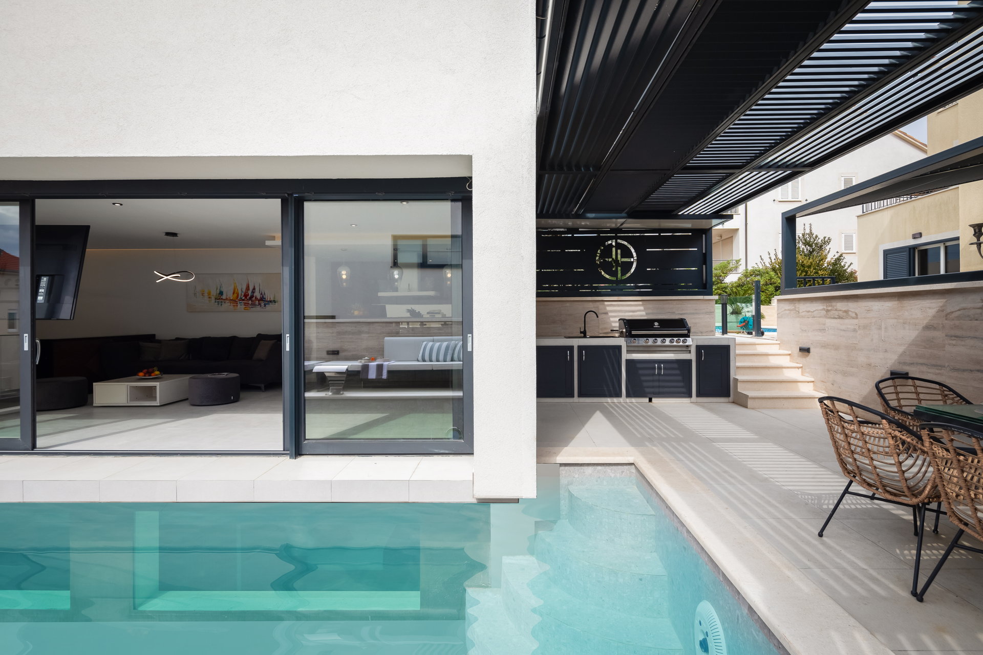 Villa Timeless Retreat with Pool