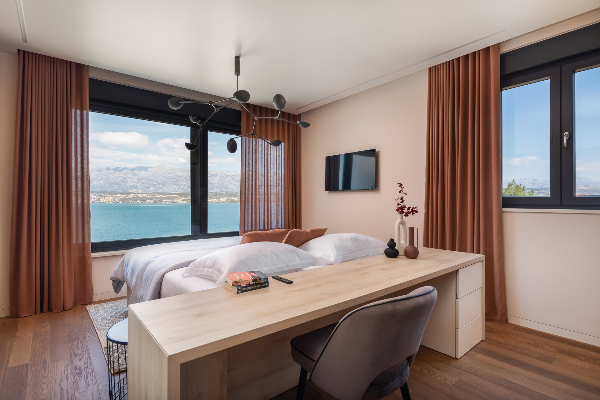 Luxury Villa Sinatra with Pool