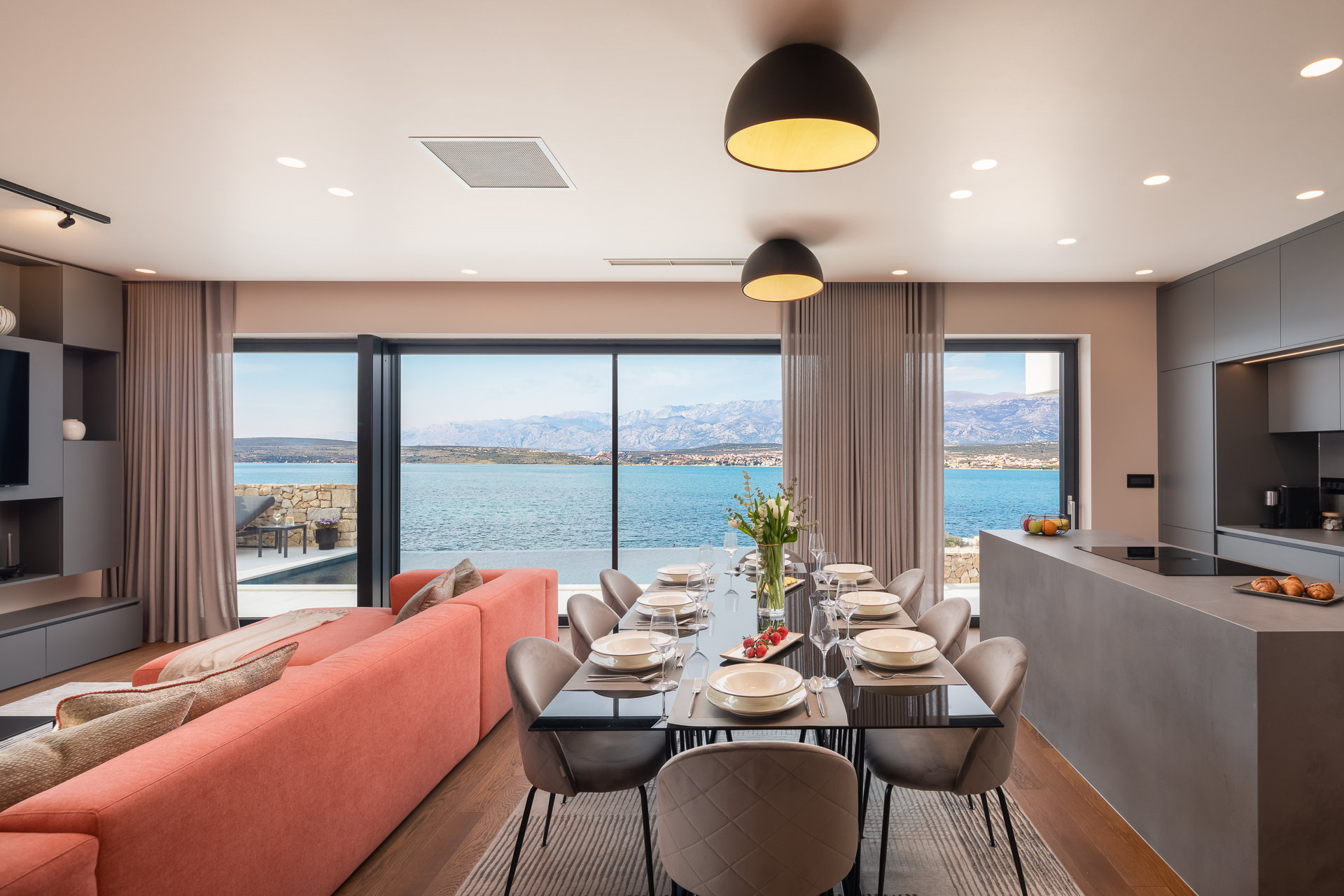 Luxury Villa Sinatra with Pool